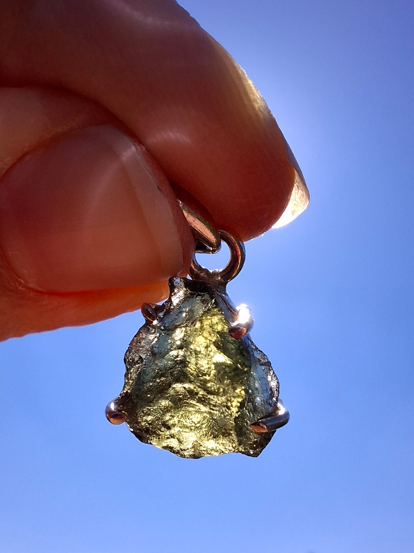 Moldavite Claw Pendant, 925 Silver, Tektite (Ref: P28)