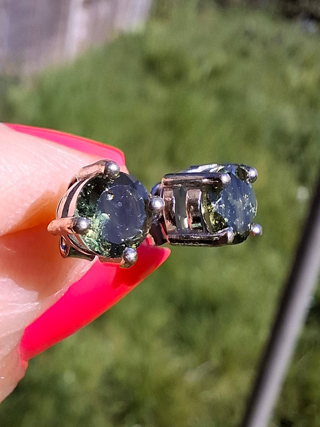 Moldavite (faceted), 5mm, STUD EARRINGS, 925 Silver, Tektite (Ref: Pair53)