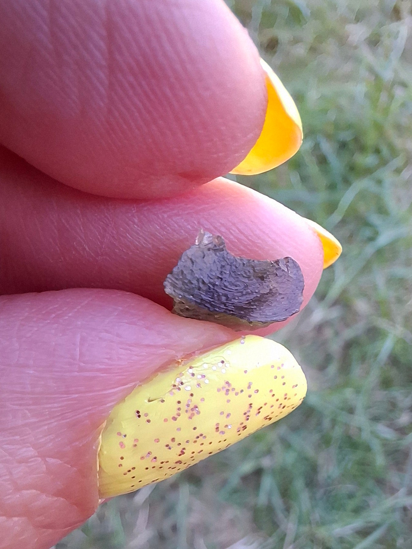 Moldavite small Piece, 0.37g, Tektite (Ref: 1478)