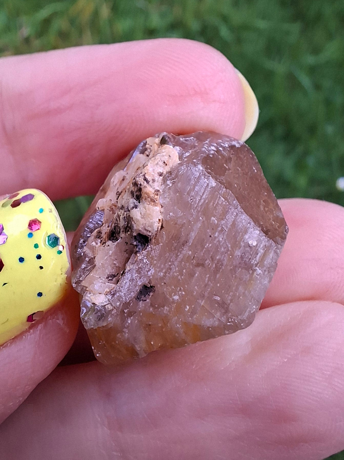 Cerussite, 19.82g, Crystal (Ref: CE4)
