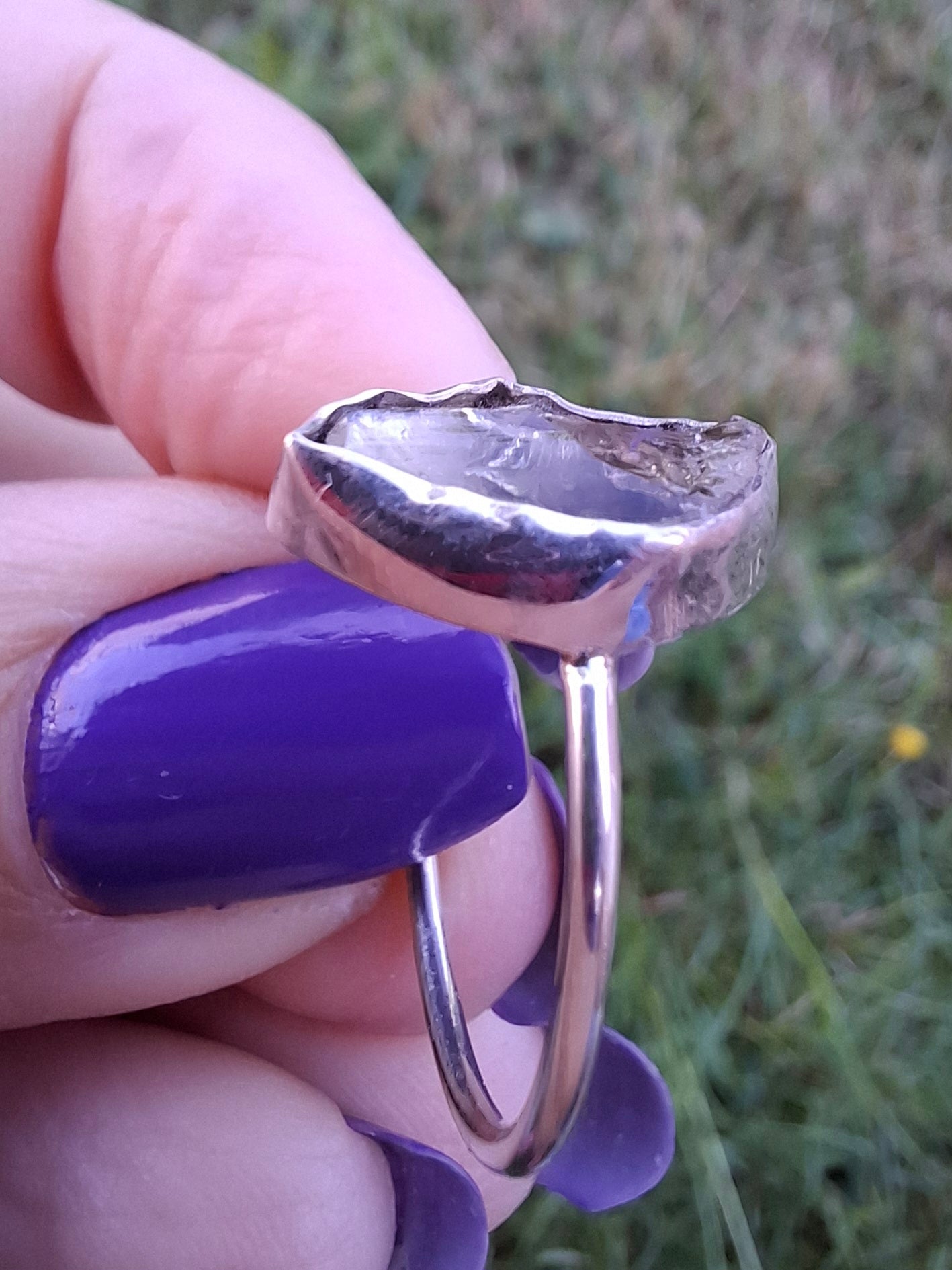 Libyan Desert Glass Ring, size small R, 925 Silver, Tektite (Ref: LR41)