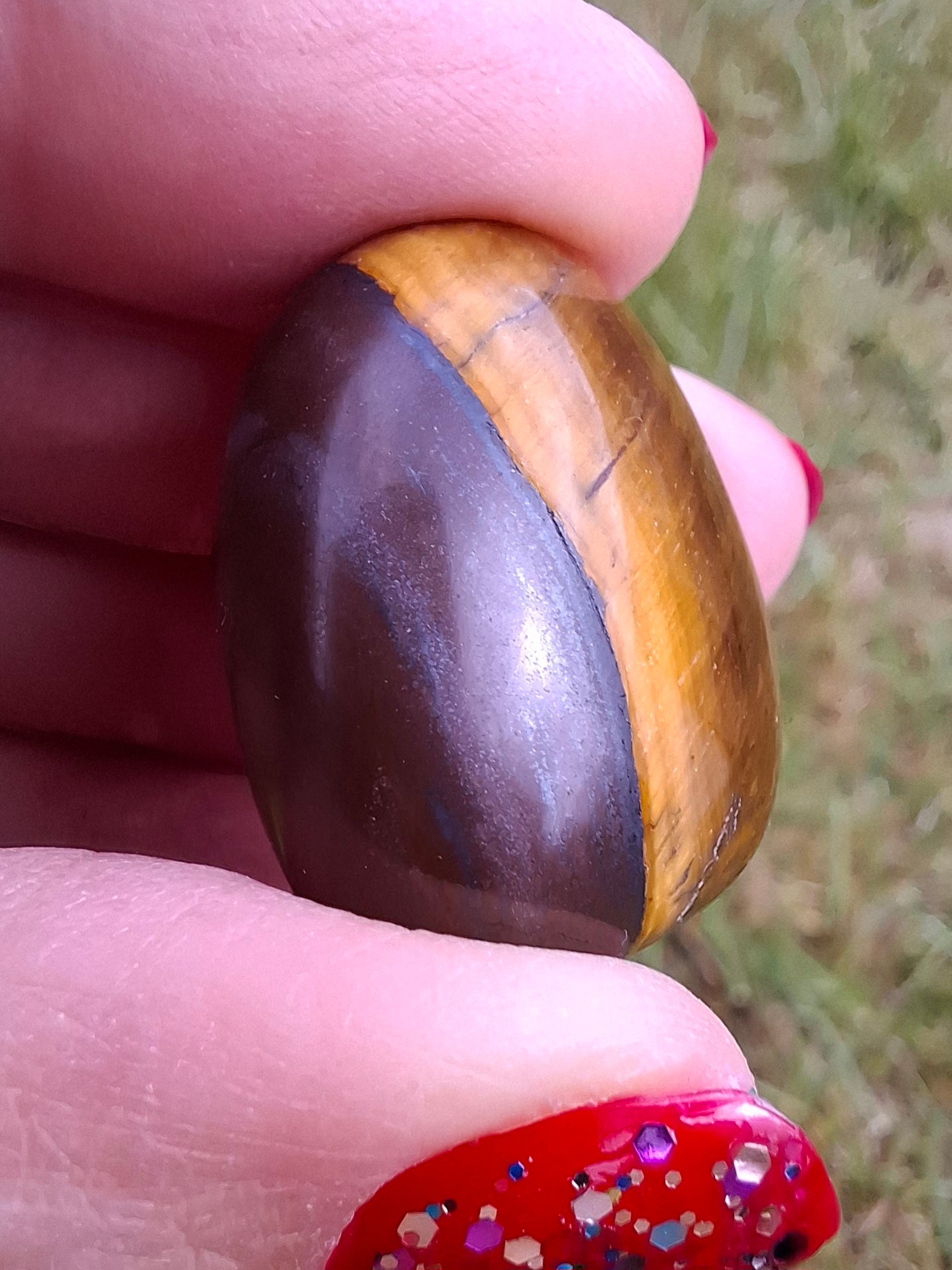 Tigers Eye, Tumble Stone, Crystal (Ref: T135)