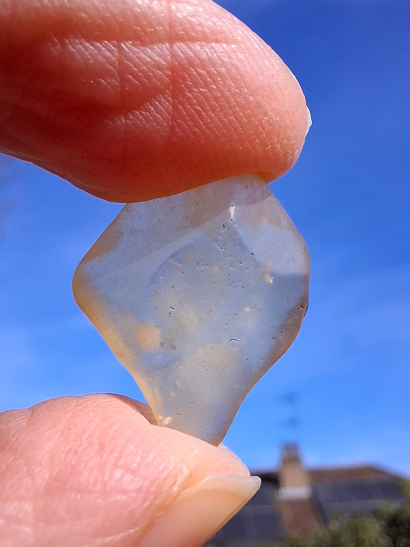 Libyan Desert Glass small Piece, 1.65g, Tektite (Ref: L1351)