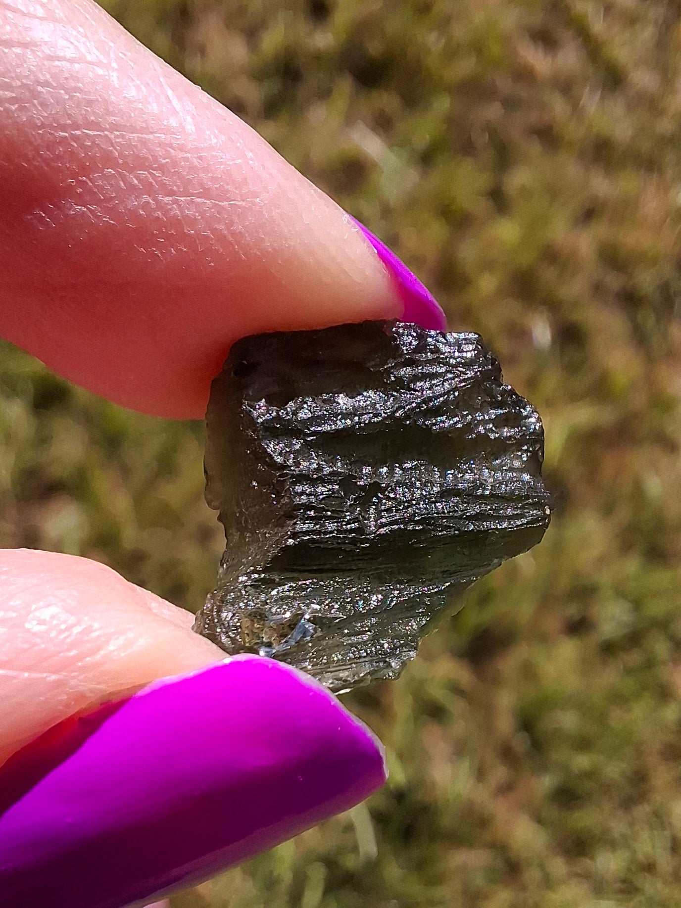 Moldavite Piece, 1.92g, Tektite (Ref: 1426)