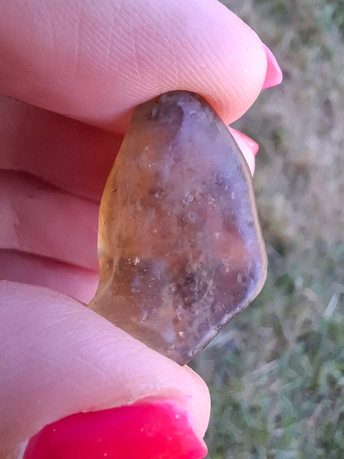 Libyan Desert Glass (darker) Piece, 4.43g, Tektite (Ref: L1361)