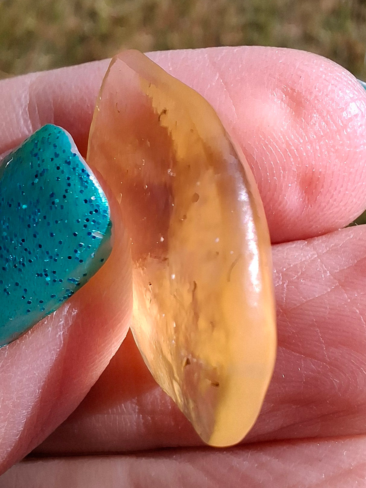 Libyan Desert Glass Piece, 3.77g, Tektite