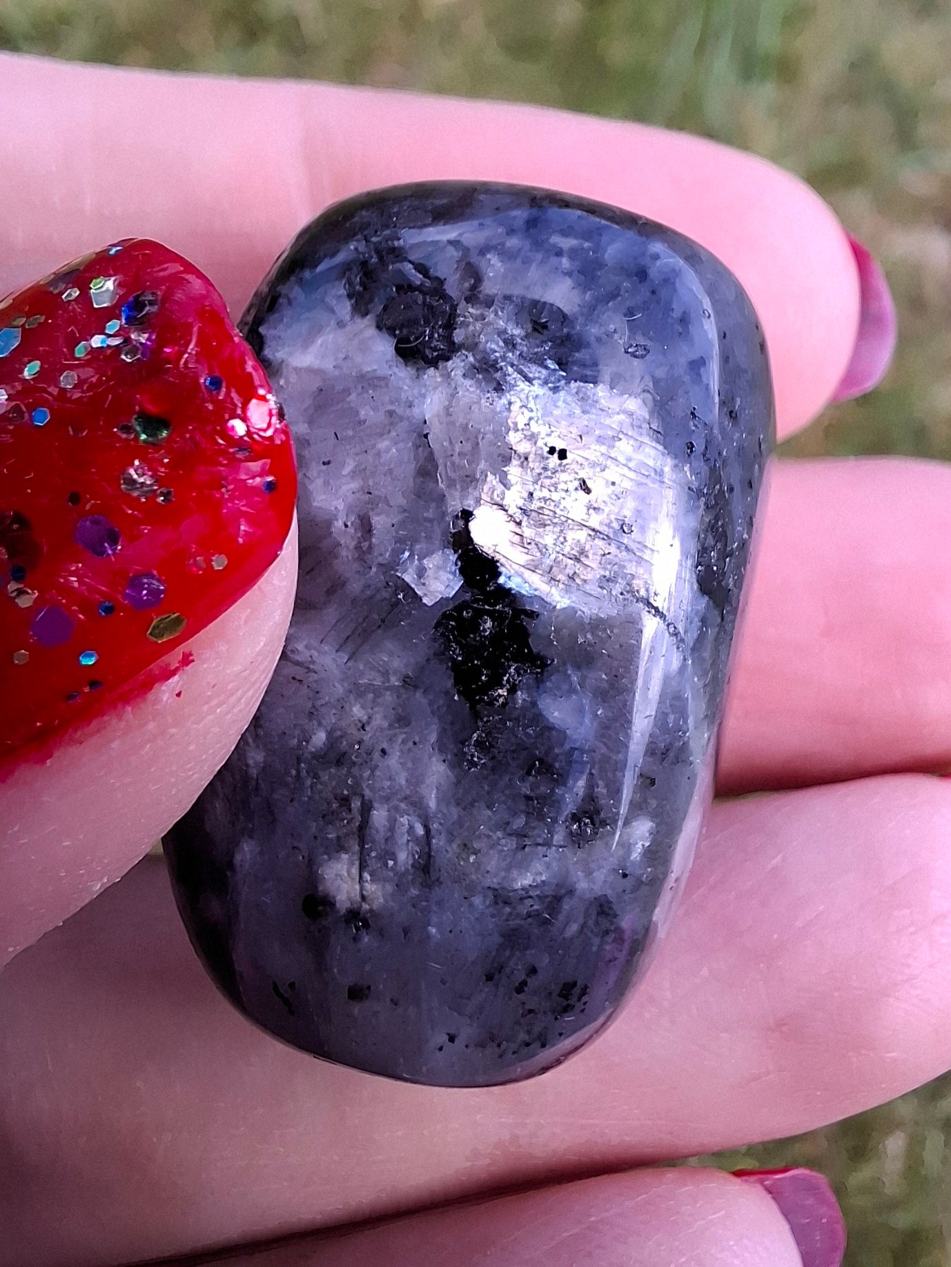Larvikite, Tumble Stone, Crystal (Ref: T124)