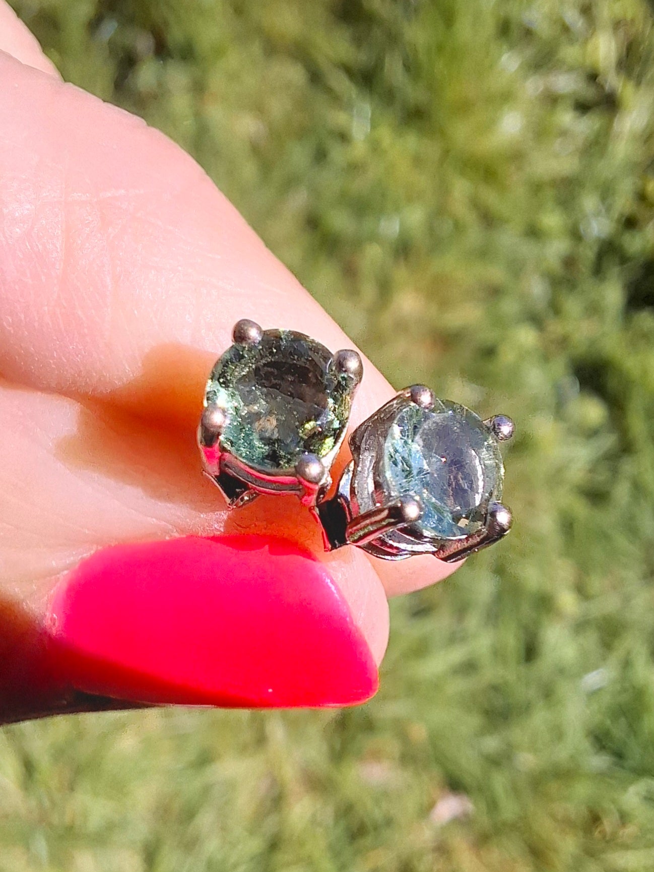 Moldavite (faceted) 5mm STUD EARRINGS, 925 Silver, Tektite (Ref: Pair44)