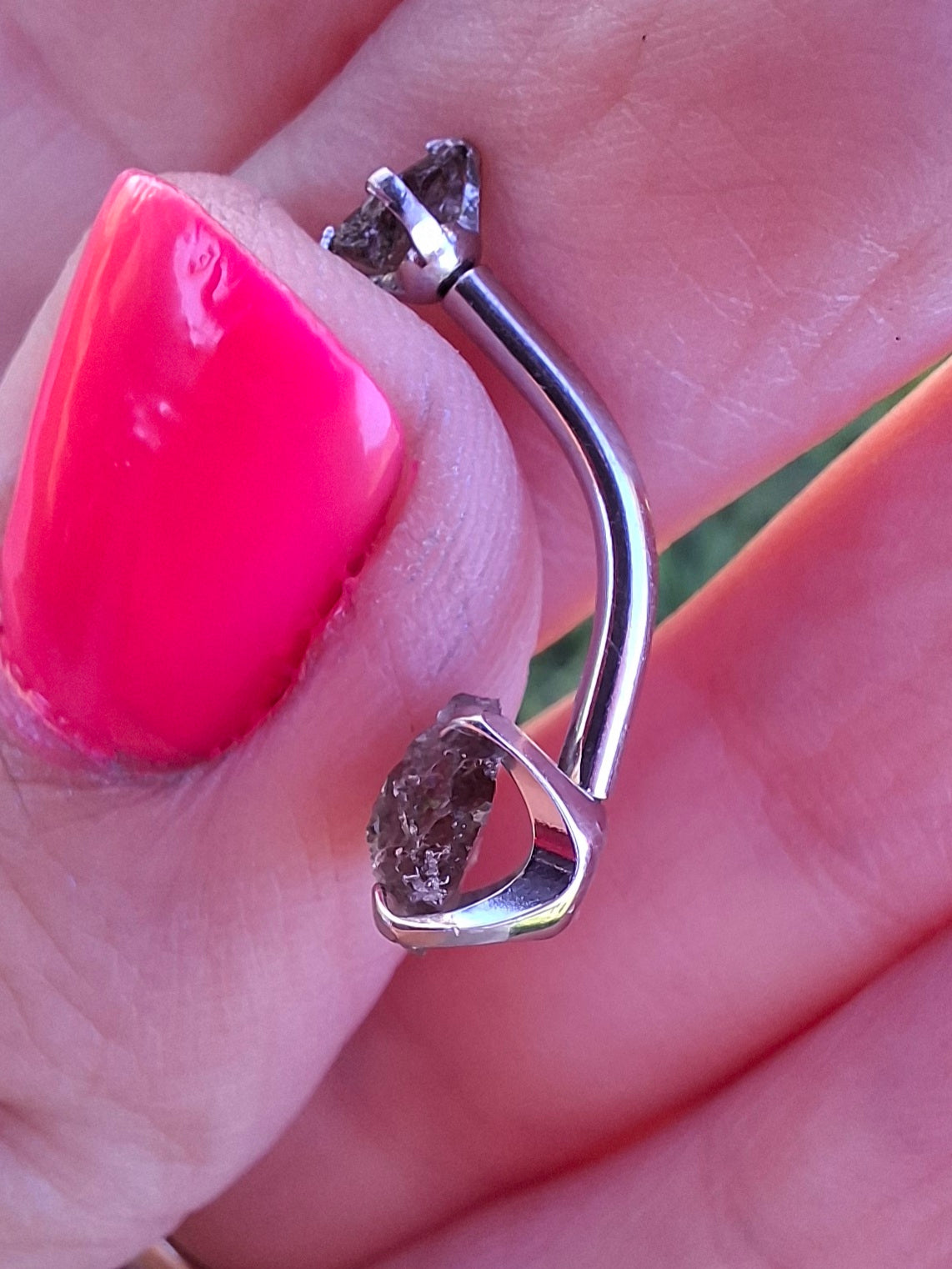 Moldavite (raw) BELLY BAR, 14G, Surgical Steel, Tektite (Ref: BB6)