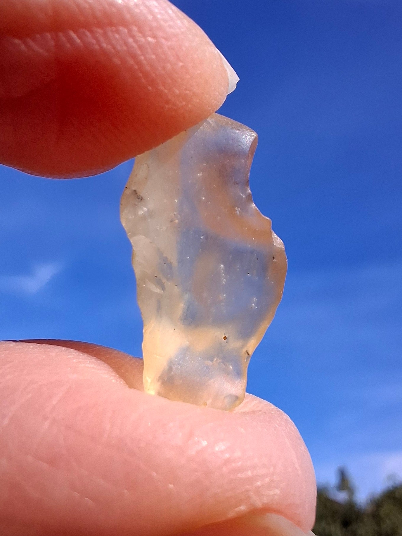 Libyan Desert Glass small piece, 1.22g, Tektite (Ref: L1348)