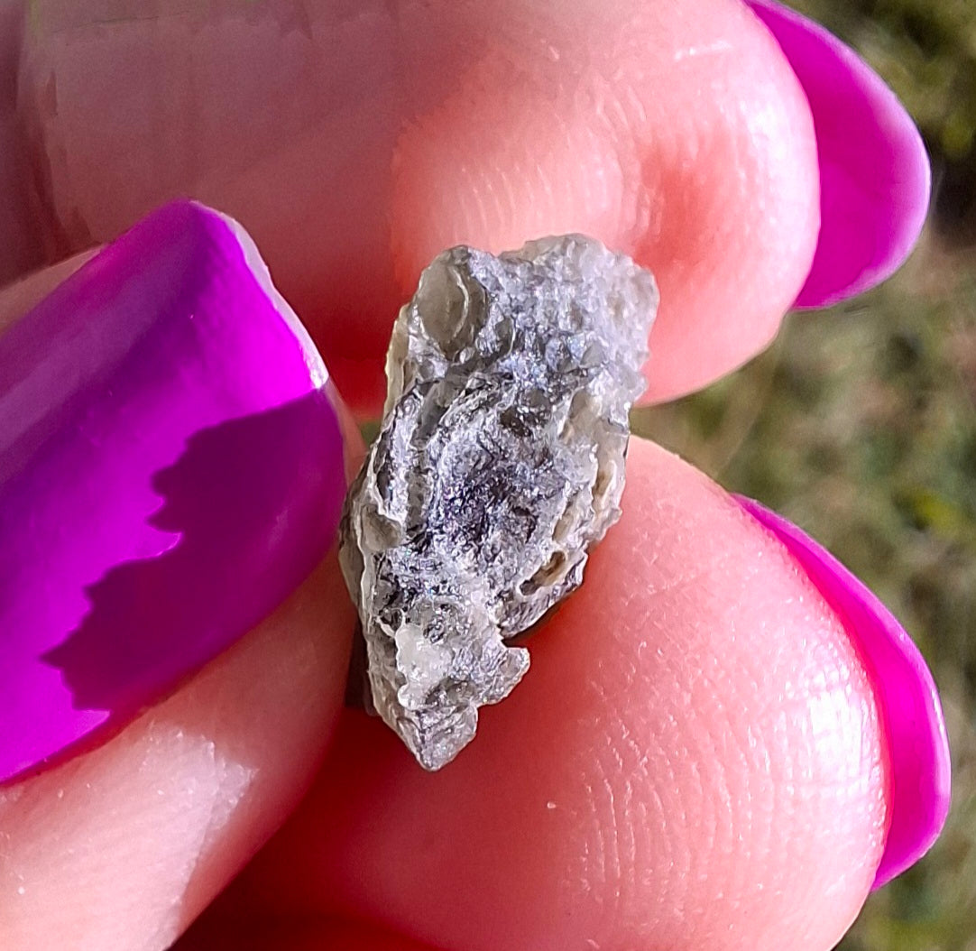 Moldavite Piece, 0.78g, Tektite (Ref: 1451)