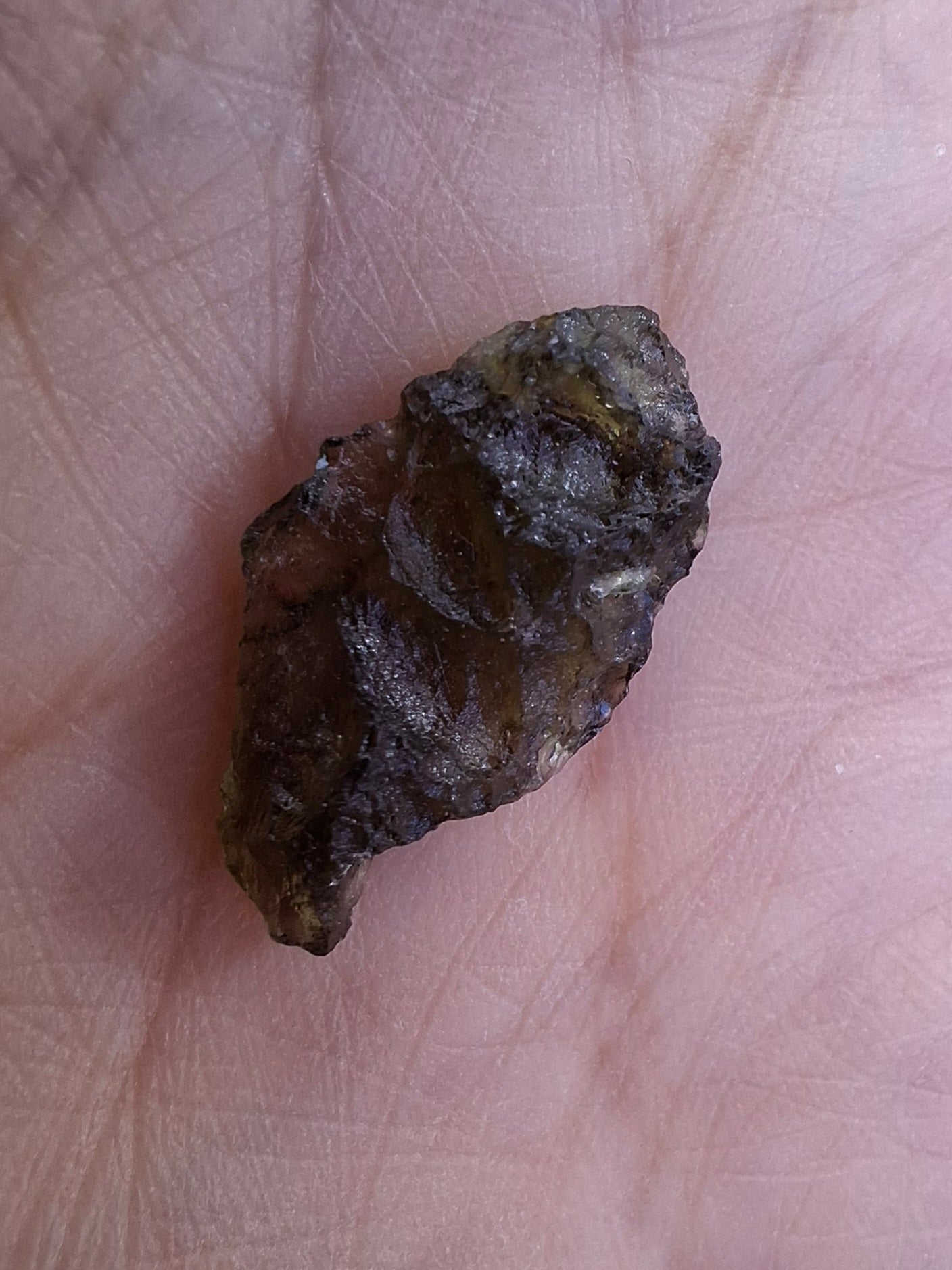 Moldavite Piece, 0.98g, Tektite (Ref: 1427)