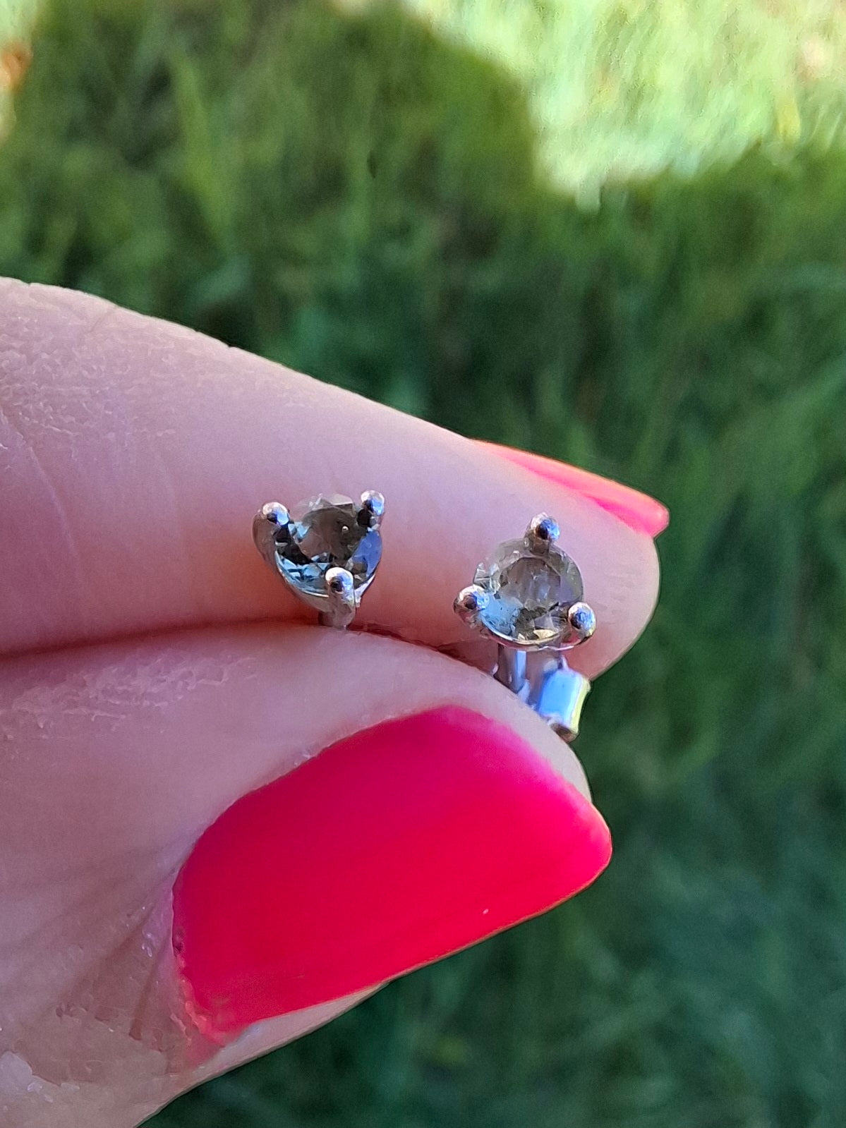 Moldavite (faceted) 3mm STUD EARRINGS, 925 Silver, Tektite (Ref: Pair57)