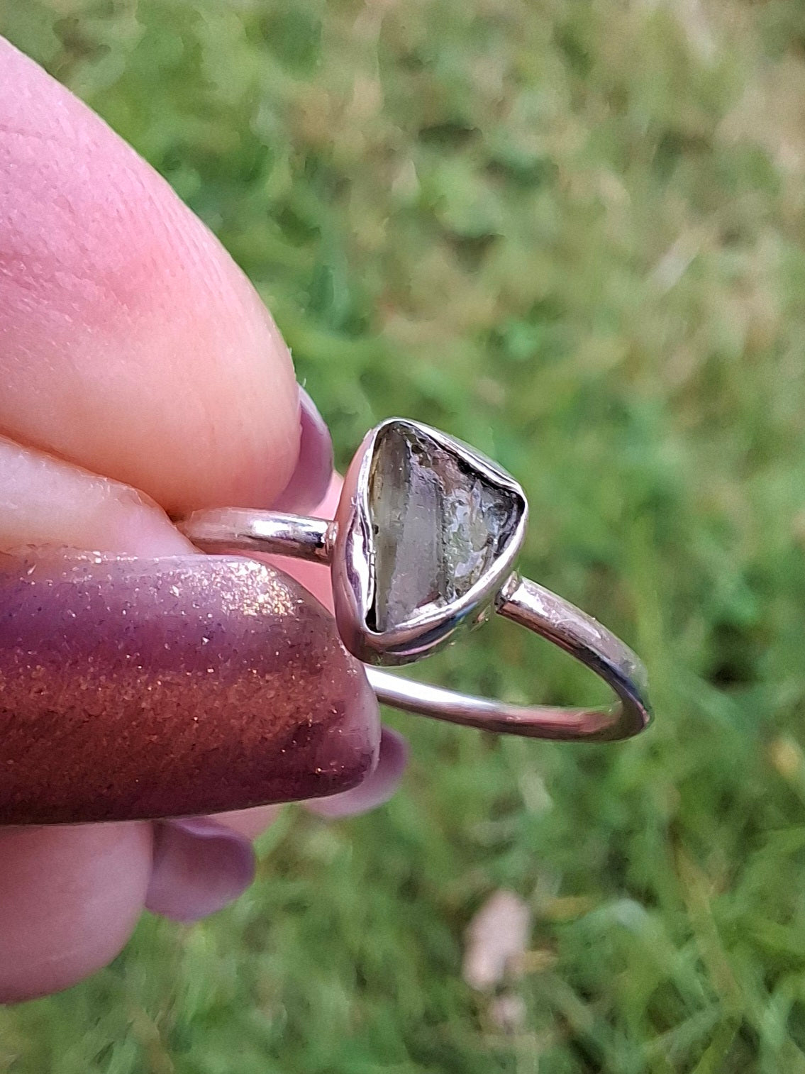 Moldavite's Ring, size large L/small M, 925 Silver, Tektite (Ref: R36)
