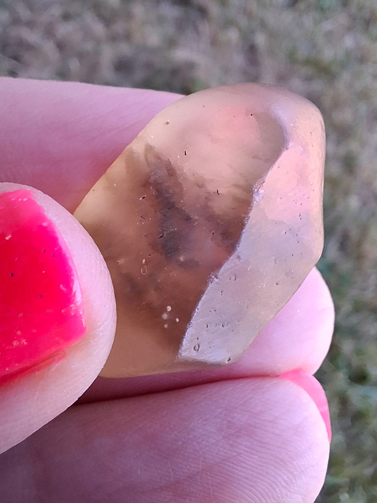 Libyan Desert Glass (darker) Piece, 7.38g, Tektite (Ref: L1375)