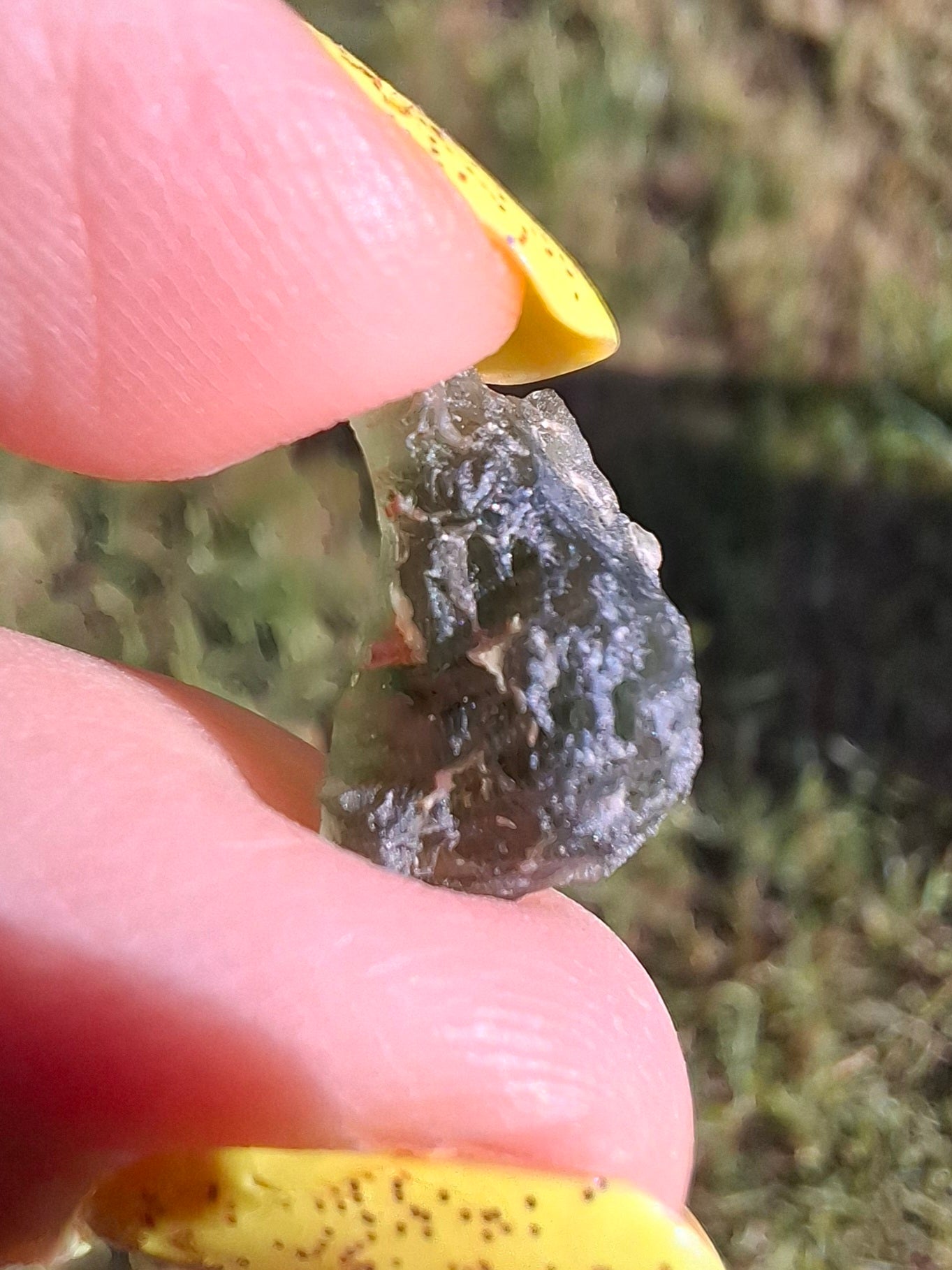 Moldavite Piece, 1.23g, Tektite (Ref: 1484)