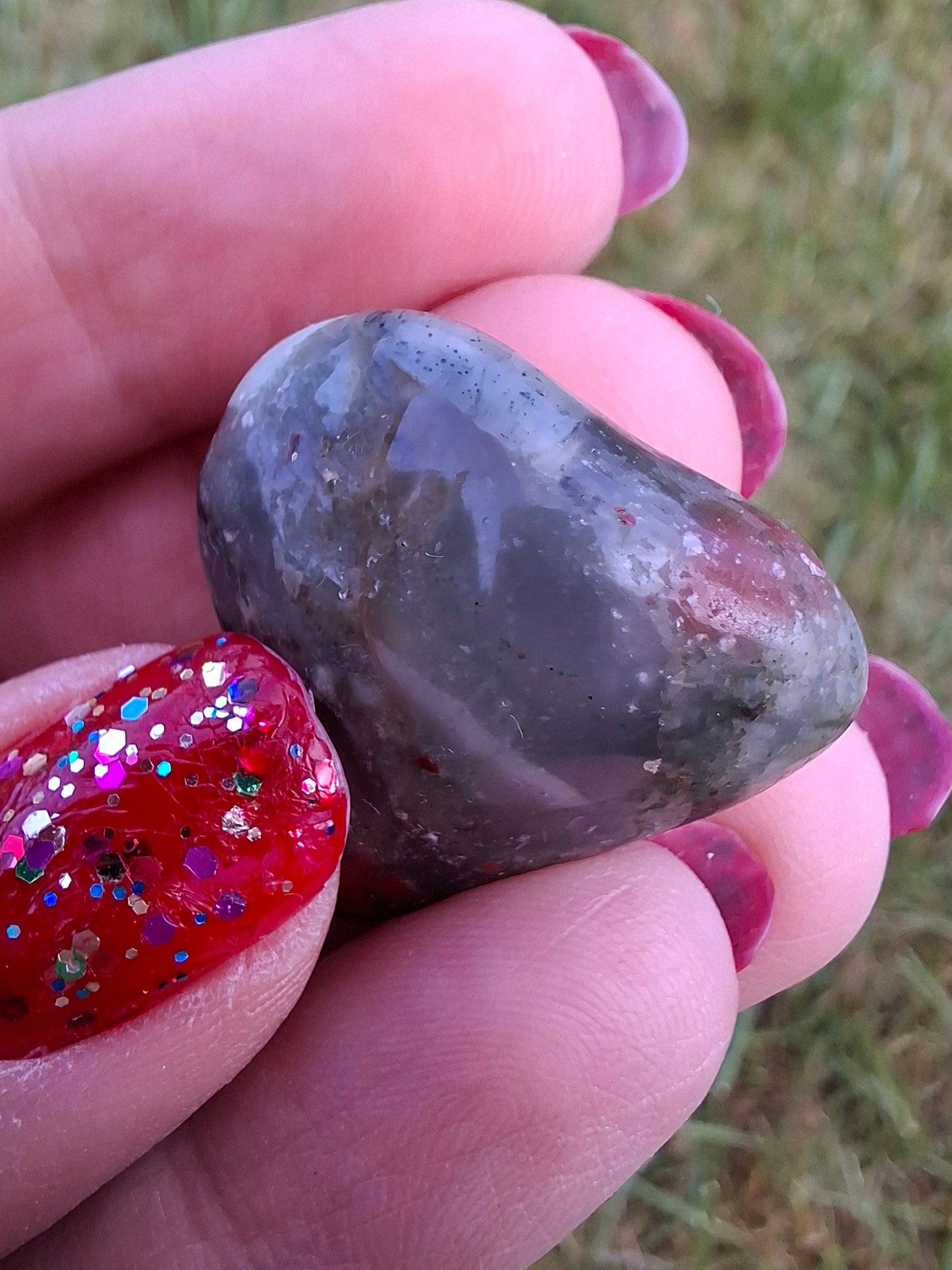 African Blood Stone, Tumble Stone, Crystal (Ref: T178)