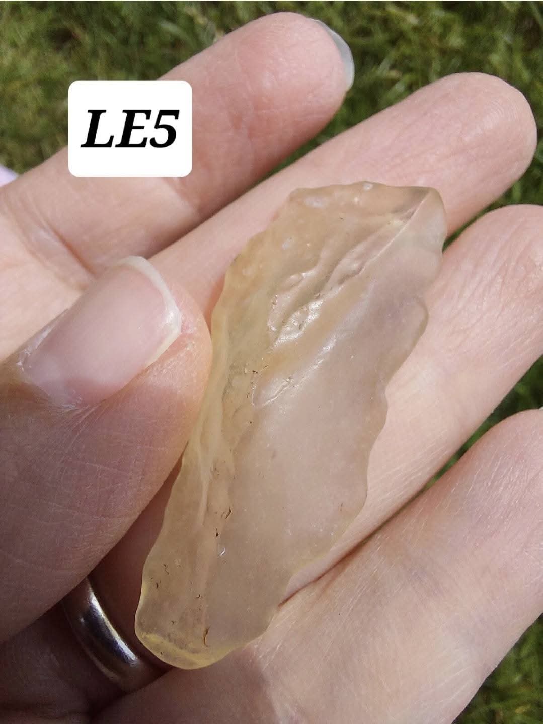 Libyan Desert Glass Piece, 7.46g, Tektite (Ref: LE5)