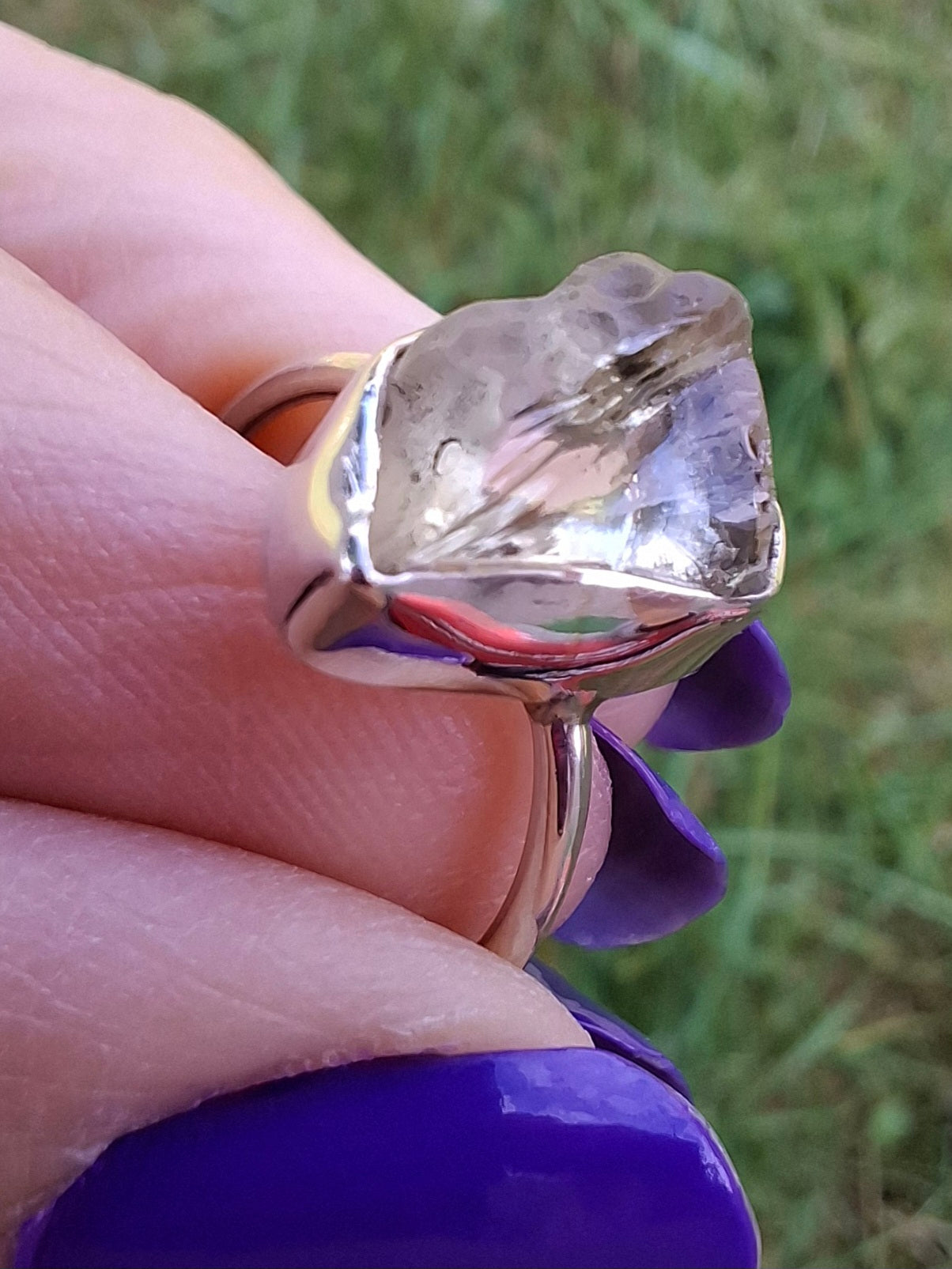 Libyan Desert Glass Ring, size large K, 925 Silver, Tektite (Ref: LR13)