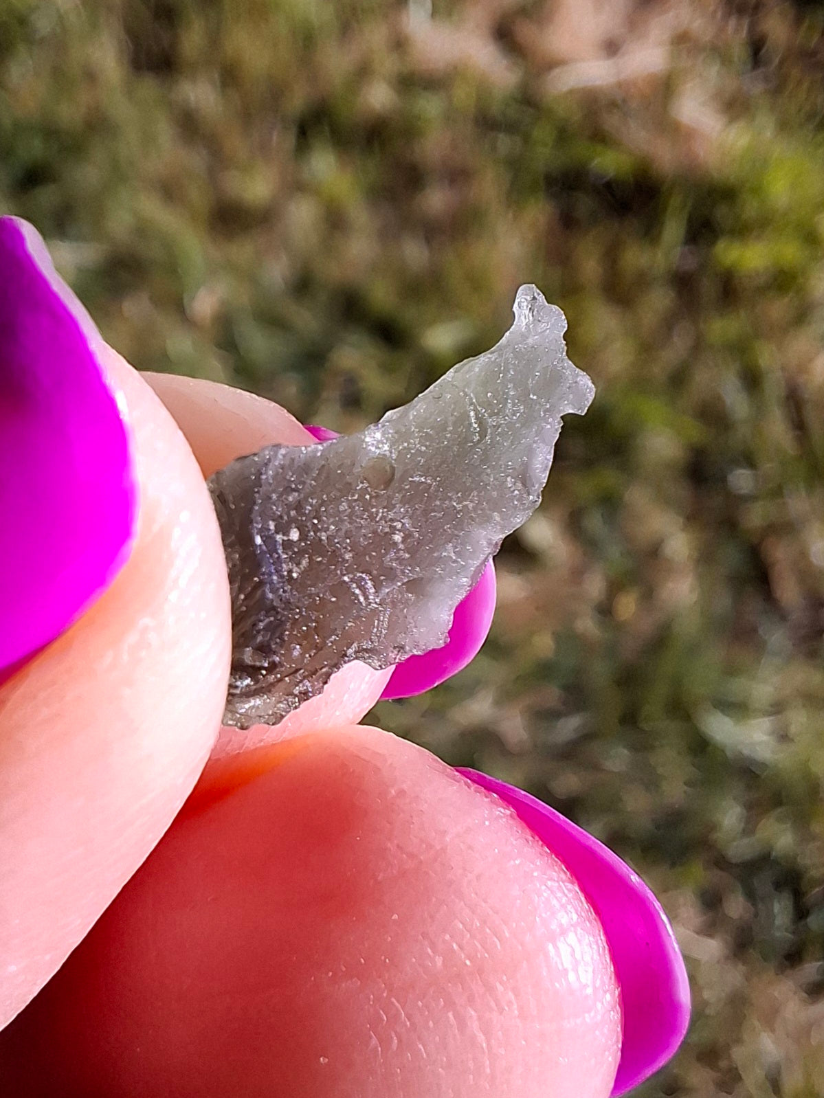 Moldavite Piece, 0.63g, Tektite (Ref: 1447)