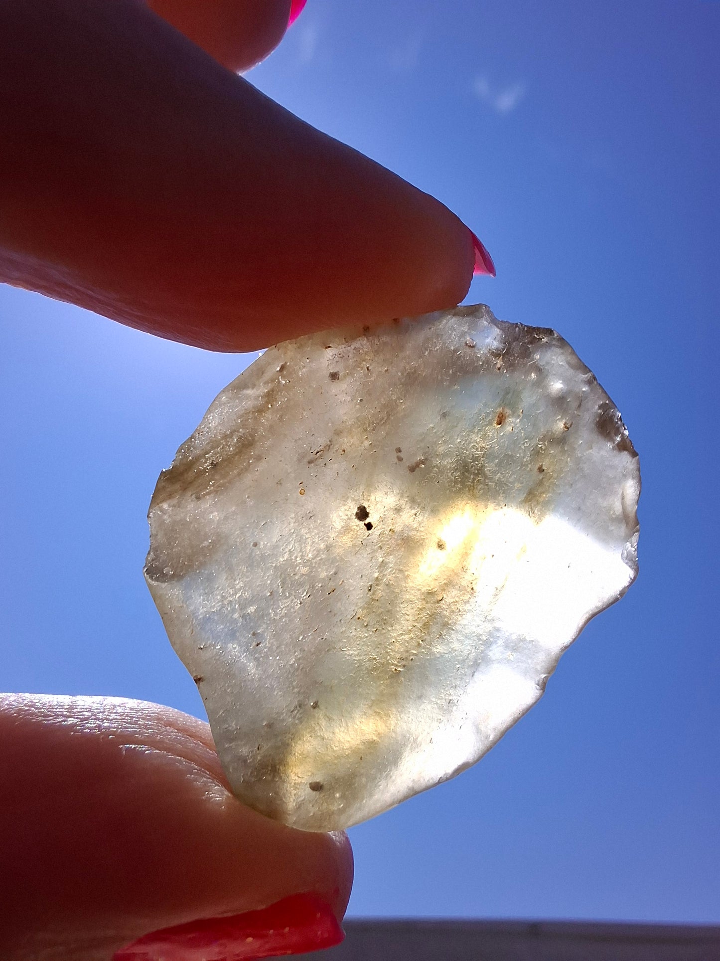 Libyan Desert Glass (darker) Piece, 12.00g, Tektite (Ref: L1377)