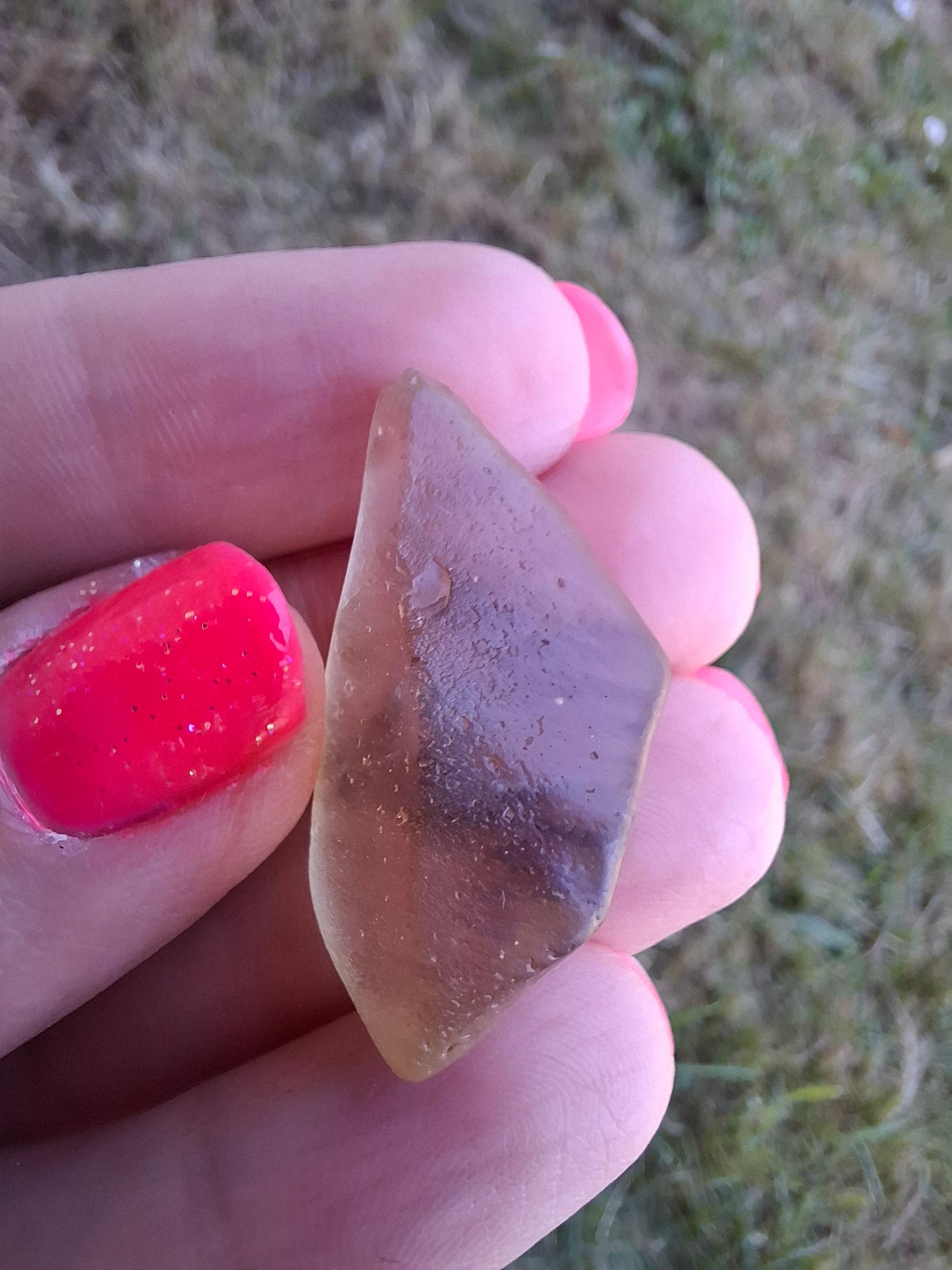 Libyan Desert Glass (darker) Piece, 7.38g, Tektite (Ref: L1375)