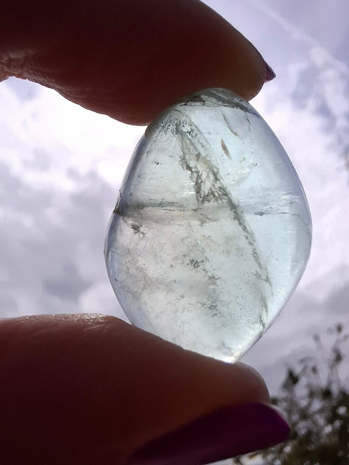 Fluorite, Tumble Stone, Crystal 🌈 (Ref: T47)