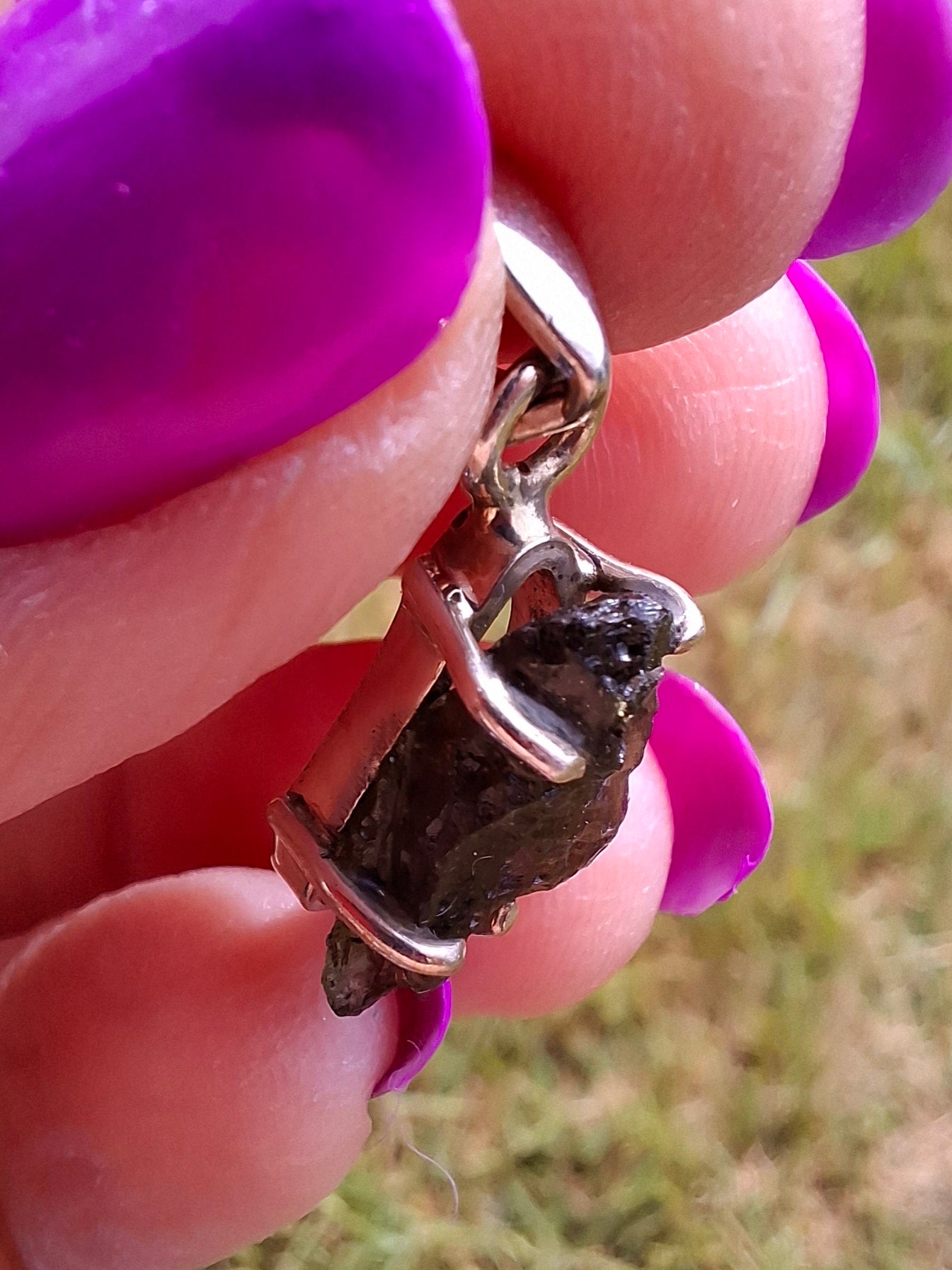 Moldavite Claw Pendant, 925 Silver, Tektite (Ref: P27)