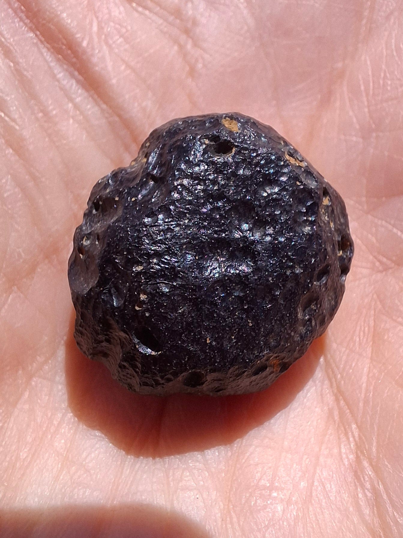 Philippinite (Rizalite), 10.64g, Tektite