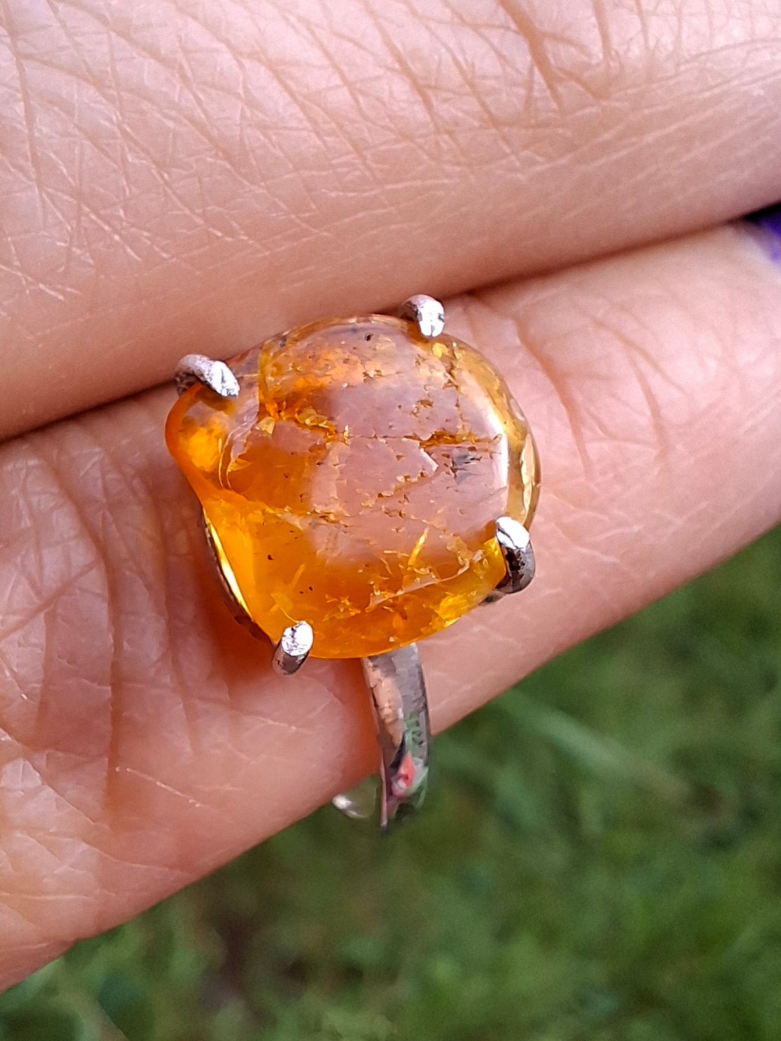 Baltic Amber Ring, size large Q, 925 Silver, Fossil (Ref: AR14)