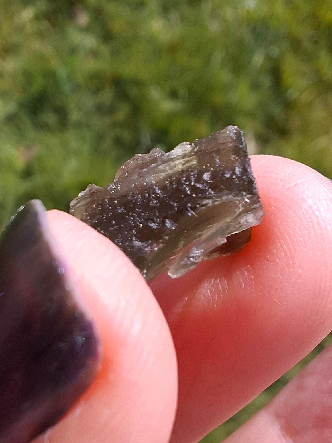 Moldavite Piece, 0.85g, Tektite (Ref: 1396)