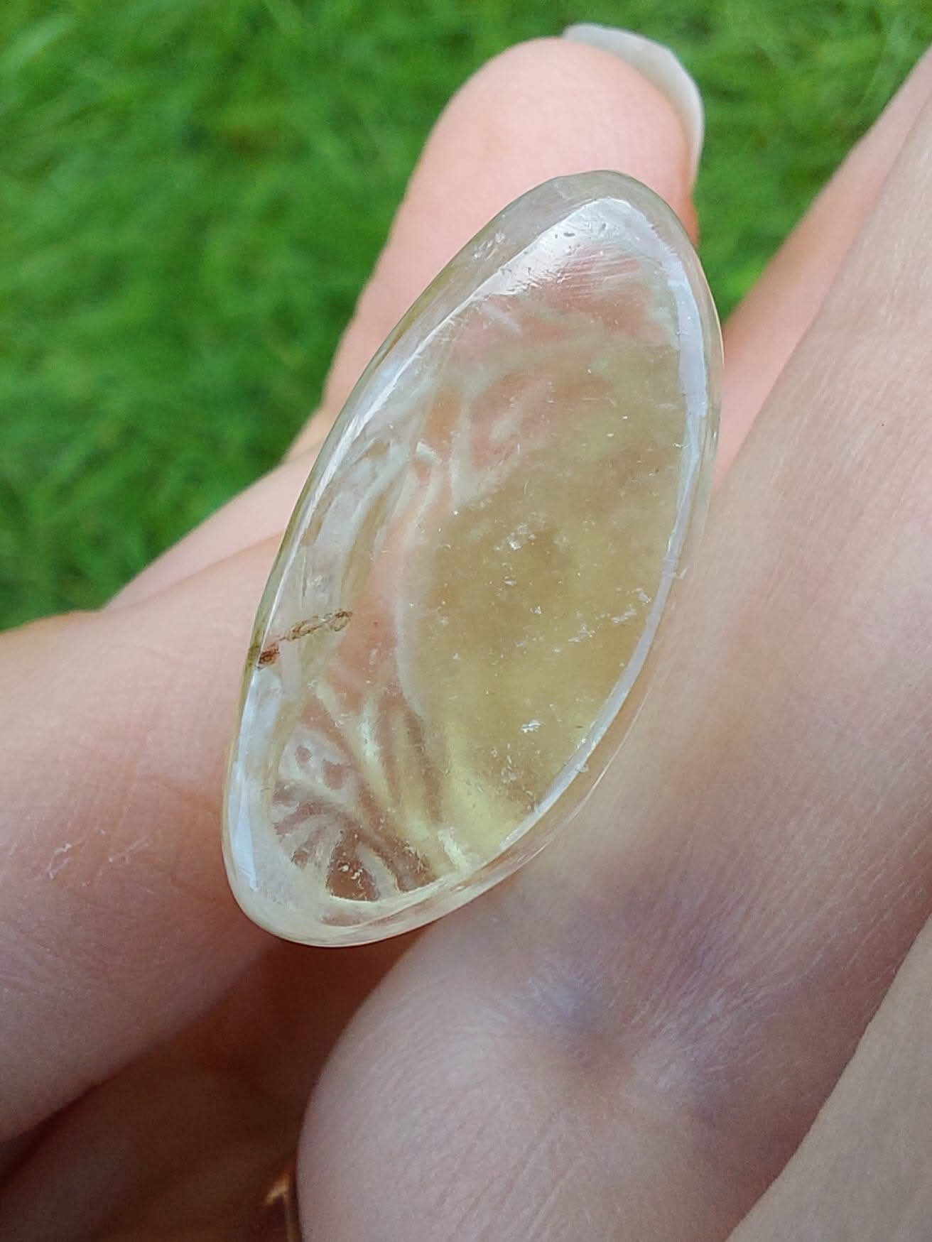 Libyan Desert Glass BUDDHA Carving, 7.56g, Tektite (Ref: LDG B0)
