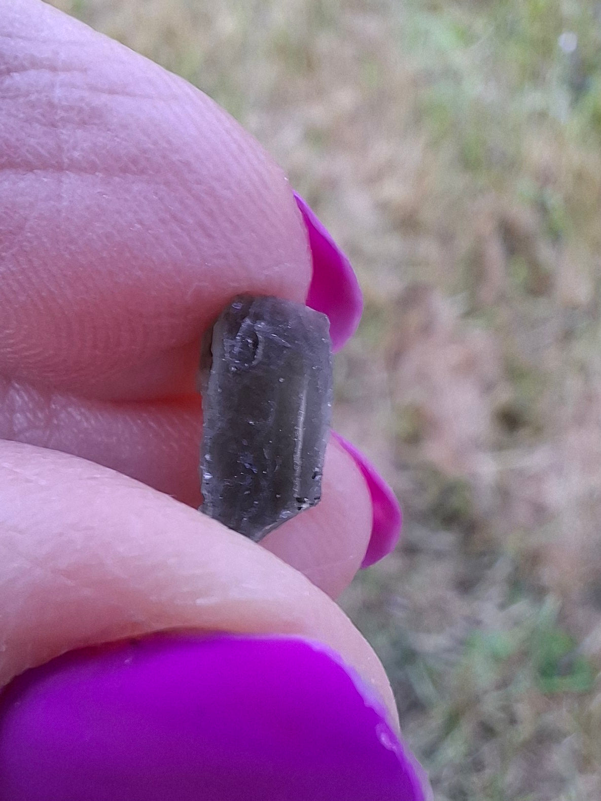 Moldavite Piece, 0.45g, Tektite (Ref: 1444)