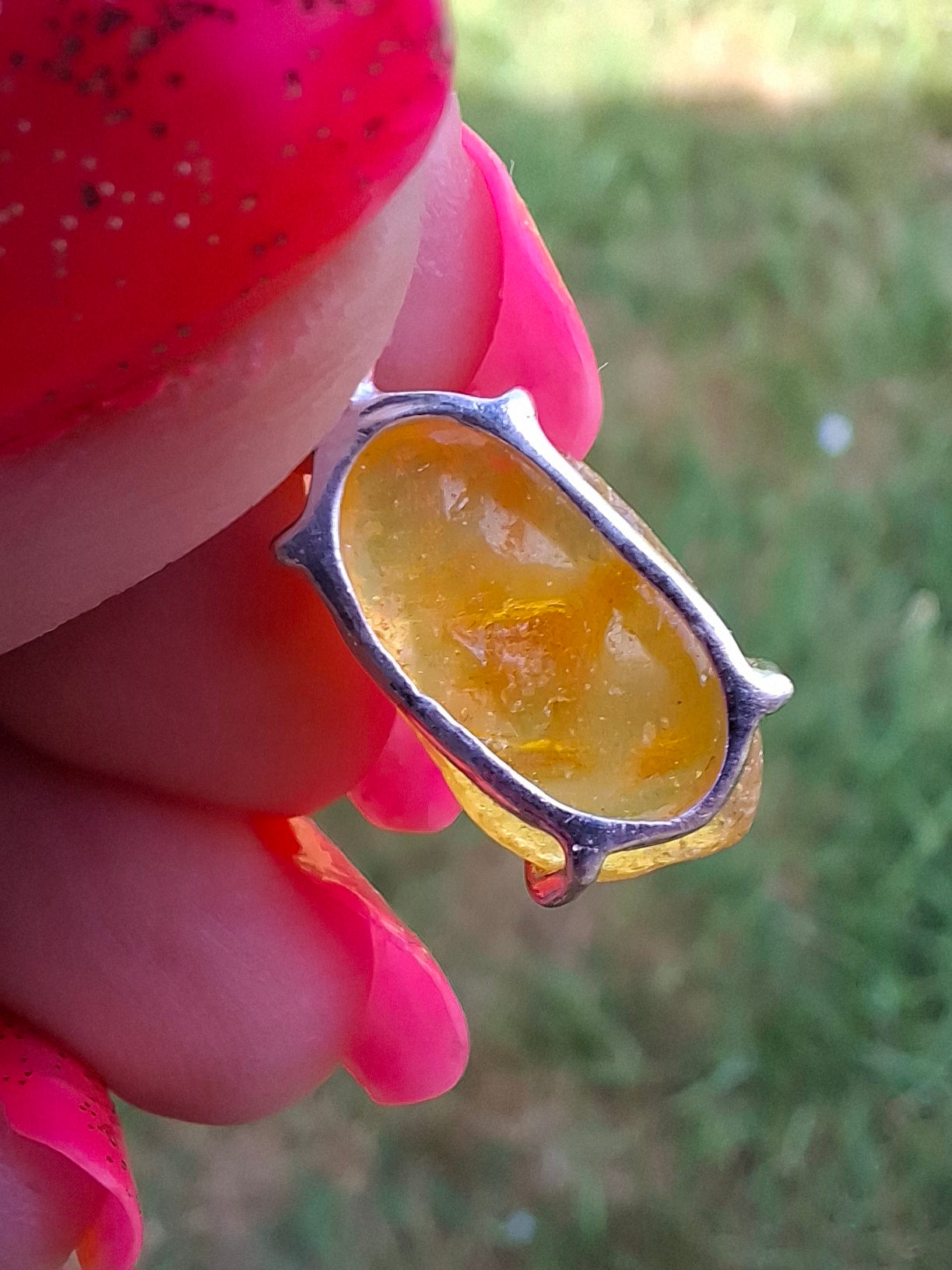 Baltic Amber Pendant, 925 Silver, Fossil (Ref: AP23)