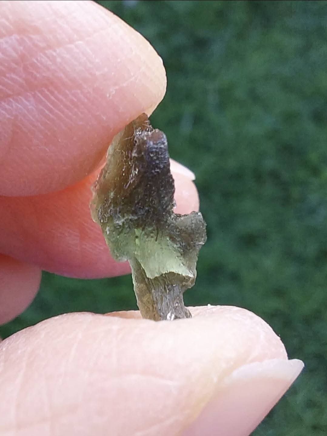Moldavite Piece, 0.58g, Tektite (Ref: 941)