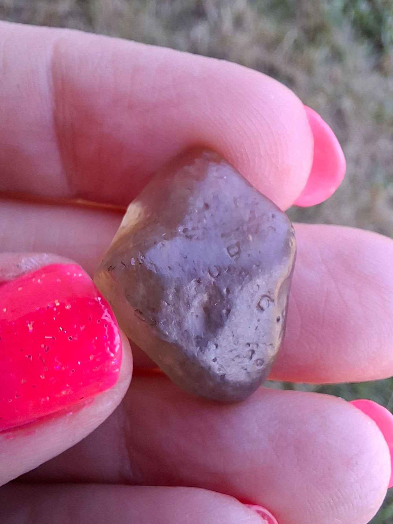 Libyan Desert Glass (darker) Piece, 4.43g, Tektite (Ref: L1361)