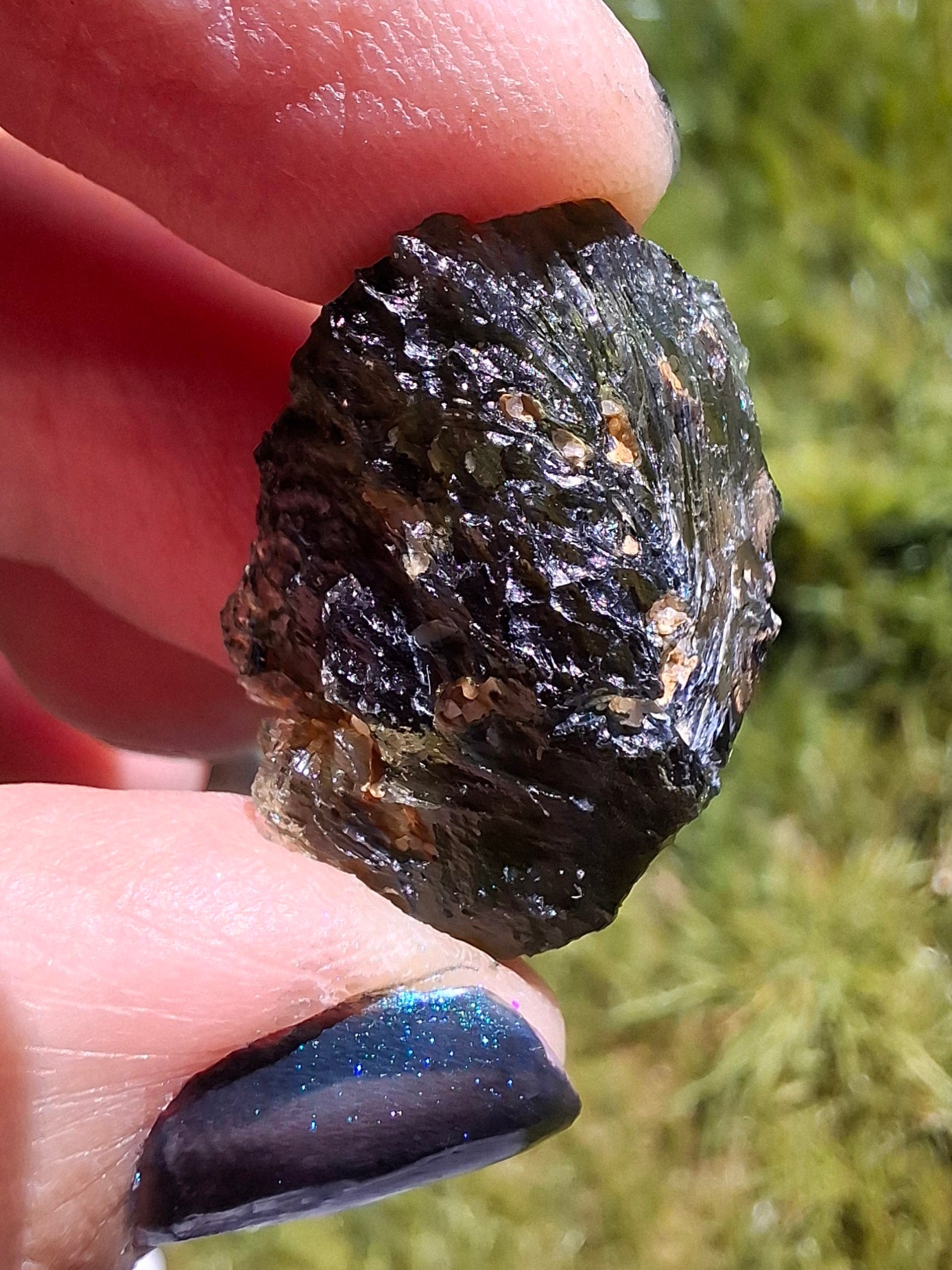 Moldavite Piece, NESMEN, 5.46g, Tektite (Ref: 1373)