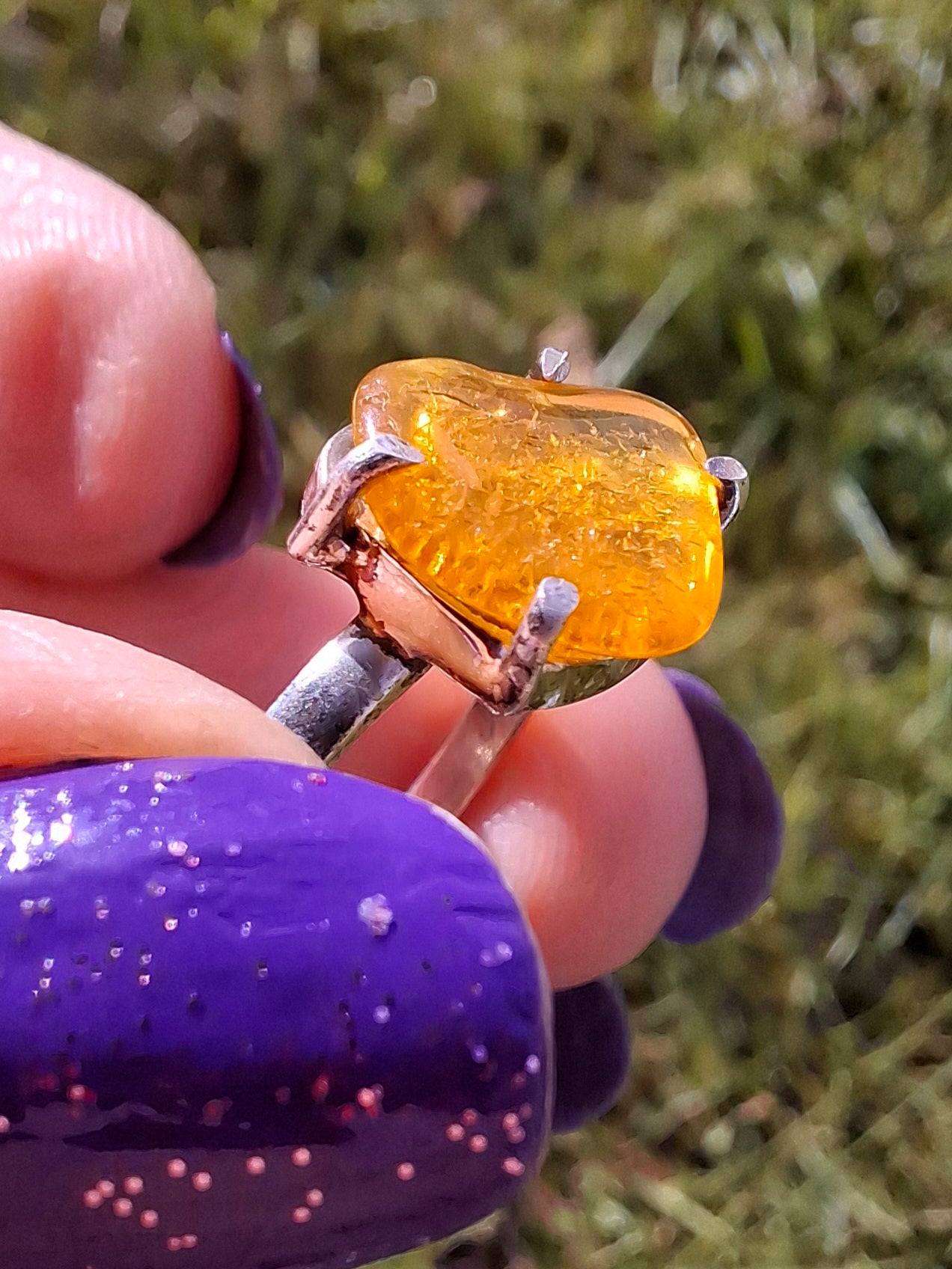 Baltic Amber Ring, size large R, 925 Silver, Fossil (Ref: AR17)