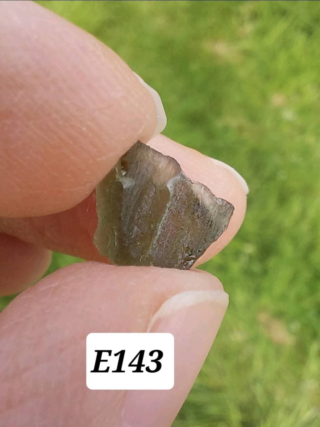 Moldavite Piece, 0.58g, Tektite (Ref: E143)