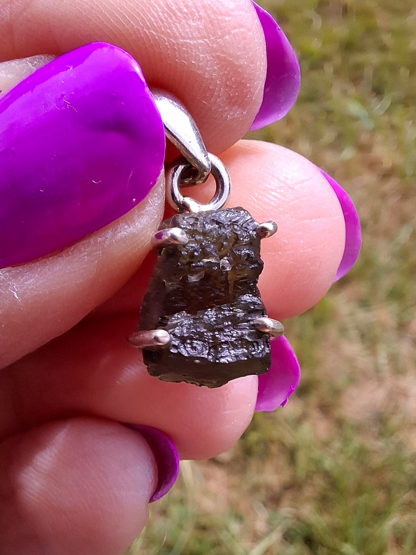 Moldavite Claw Pendant, 925 Silver, Tektite (Ref: P21)