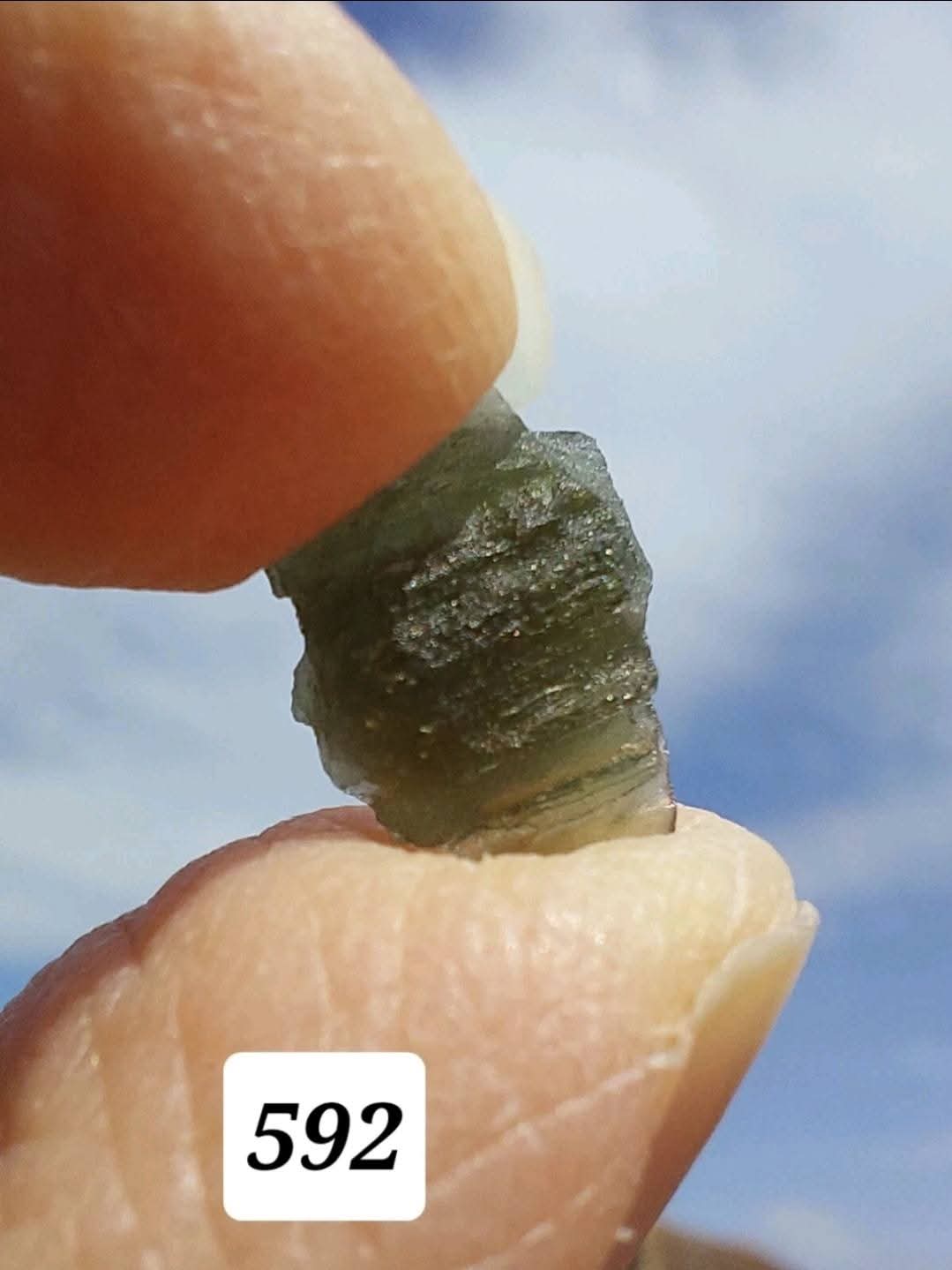 Moldavite Piece, 0.57g, Tektite (Ref: 592)
