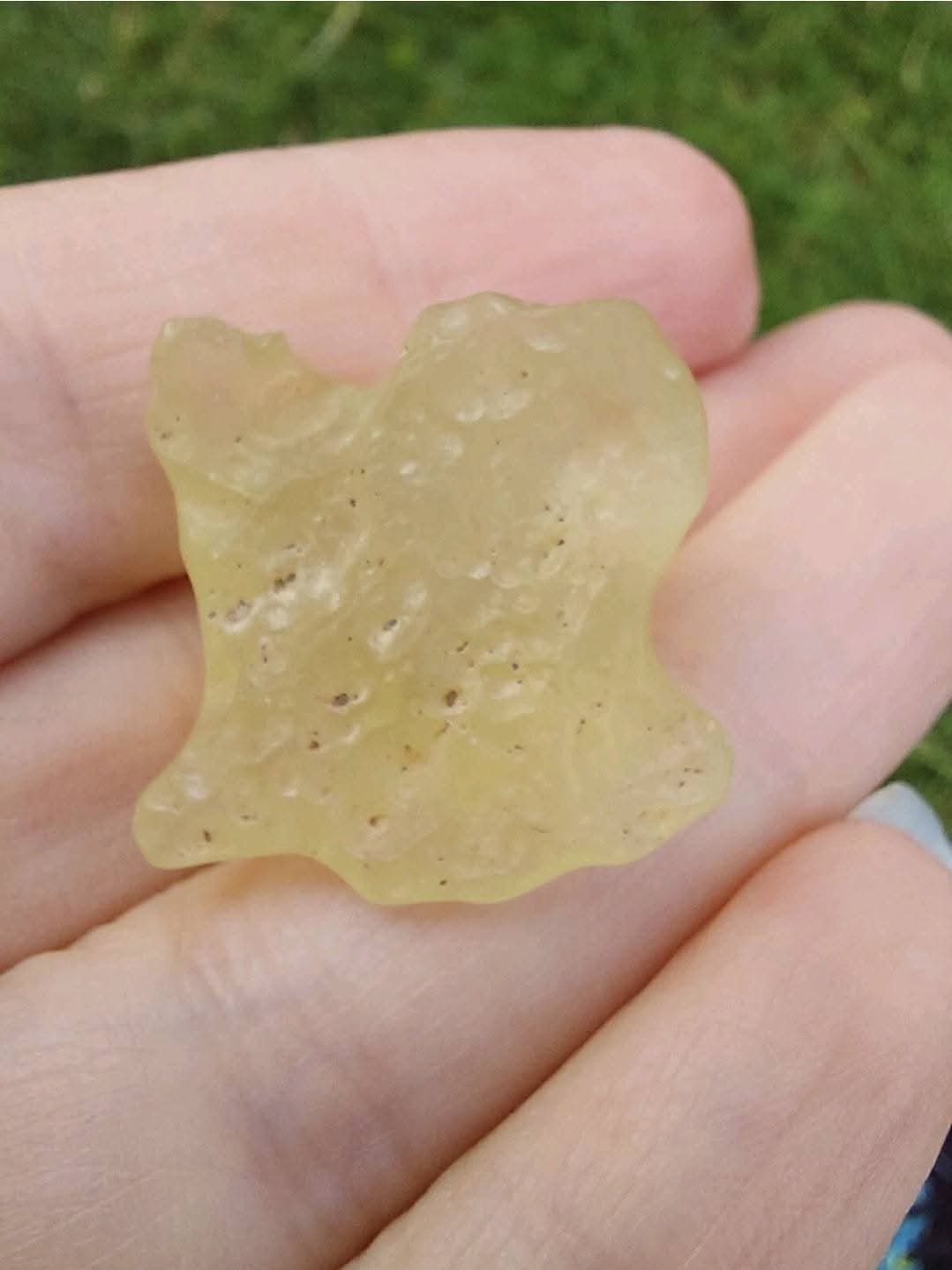 Libyan Desert Glass Piece, 5.68g, Tektite (Ref: LE258)
