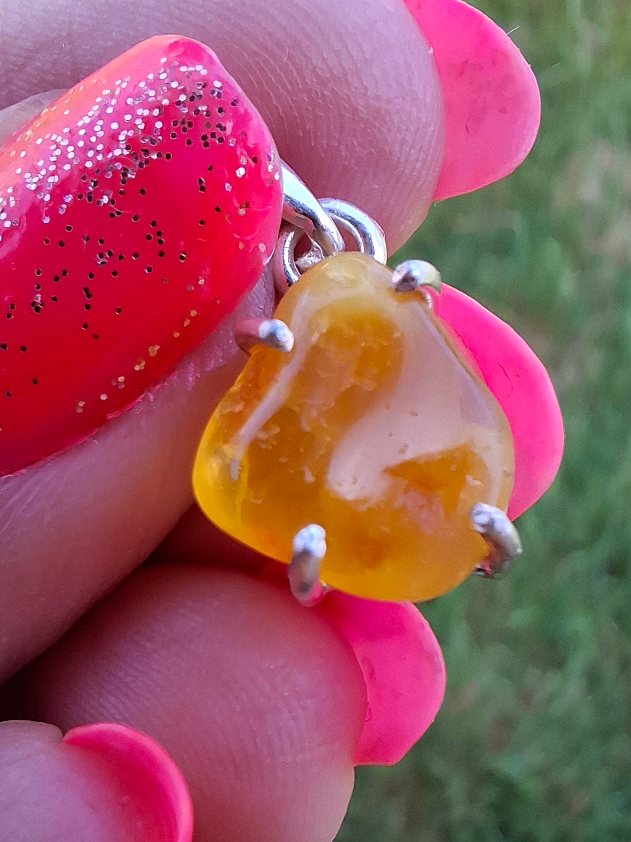 Baltic Amber Pendant, 925 Silver, Fossil (Ref: AP28)