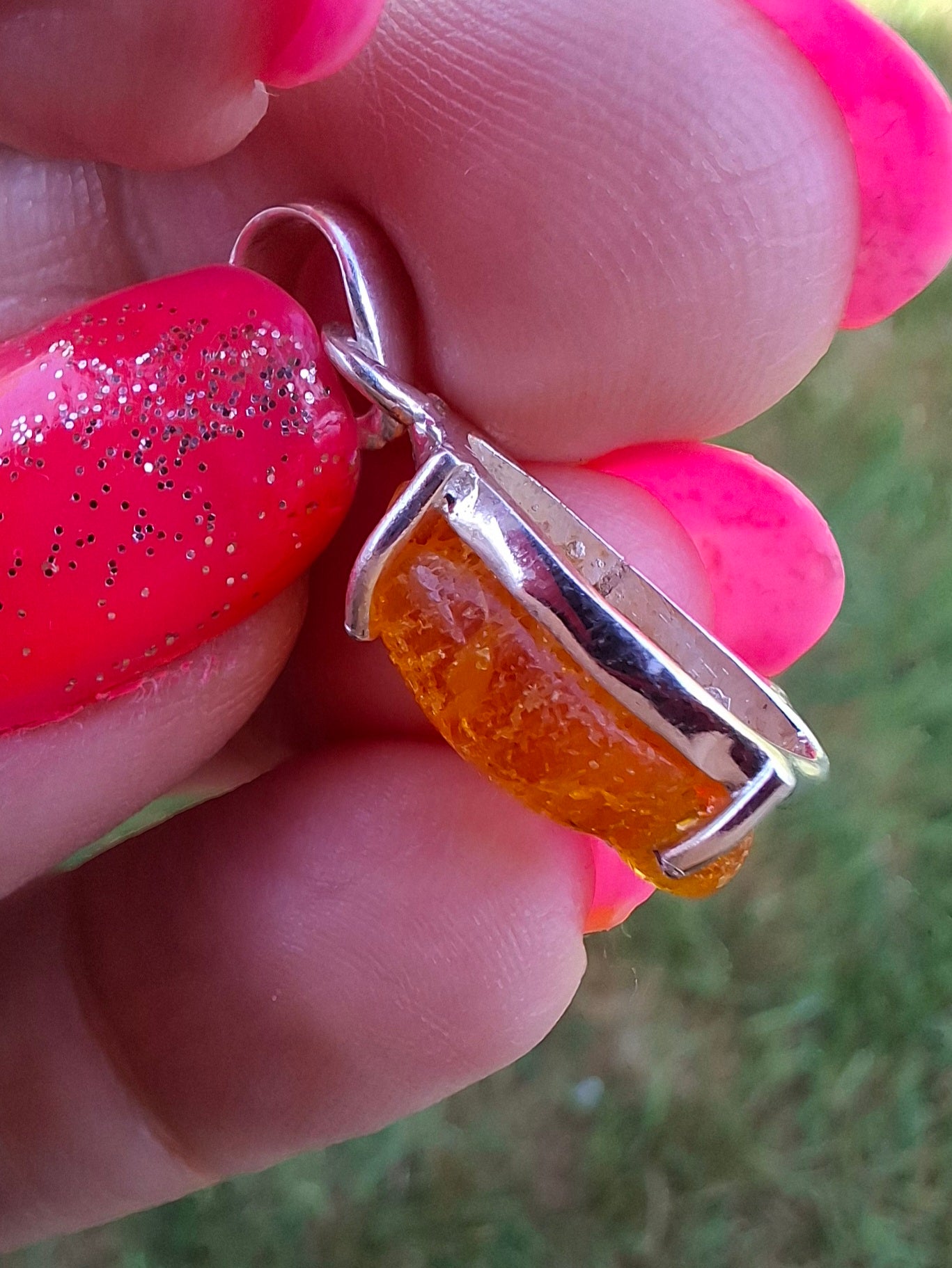 Baltic Amber Pendant, 925 Silver, Fossil (Ref: AP21)
