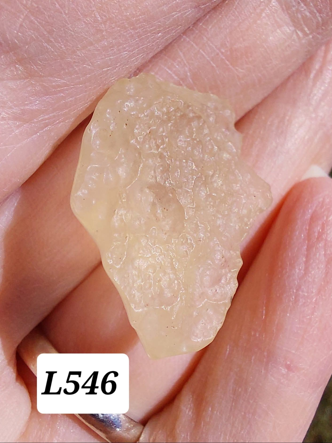 Libyan Desert Glass Piece, 5.70g, Tektite
