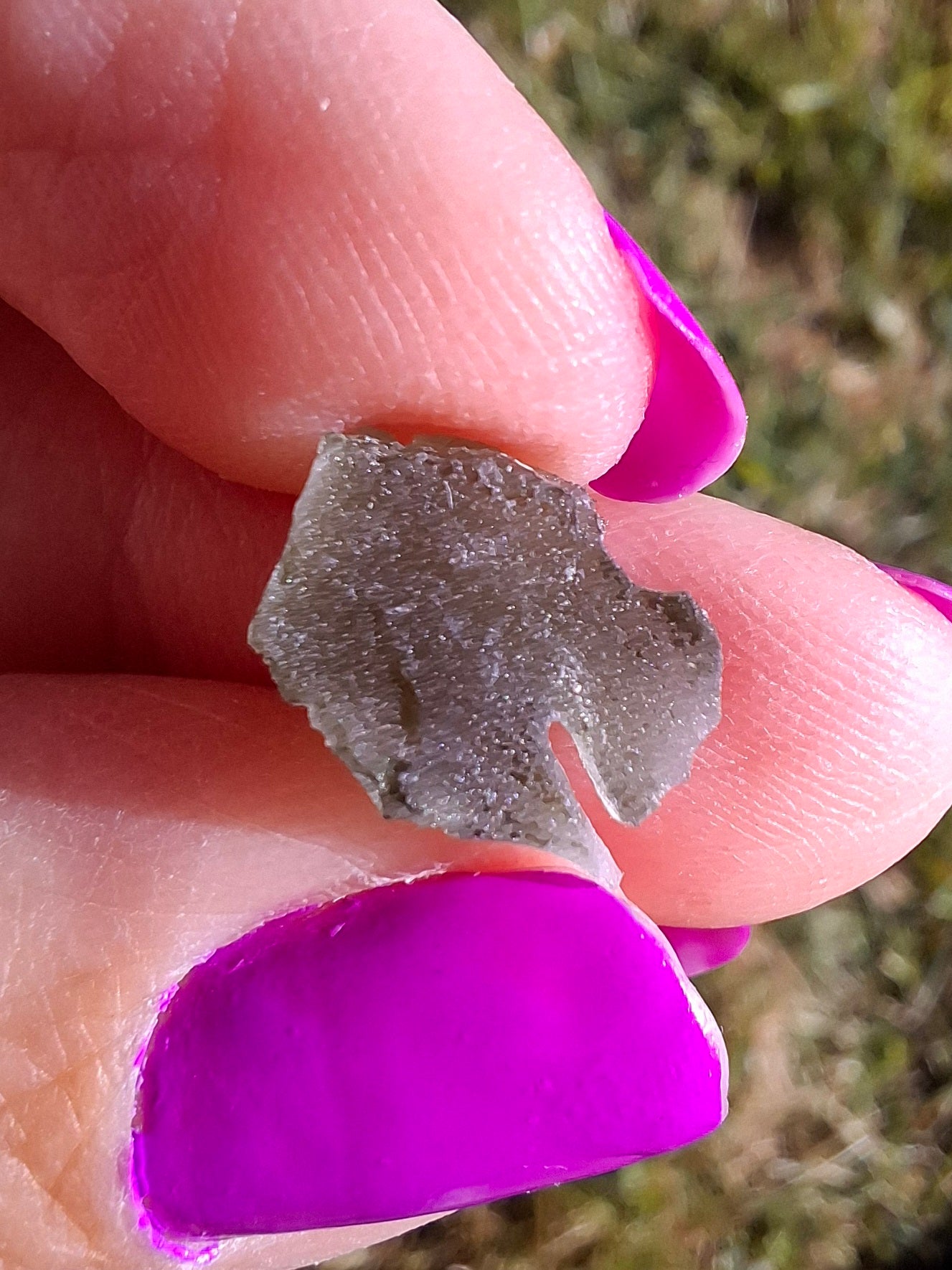 Moldavite Piece, 0.87g, Tektite (Ref: 1453)