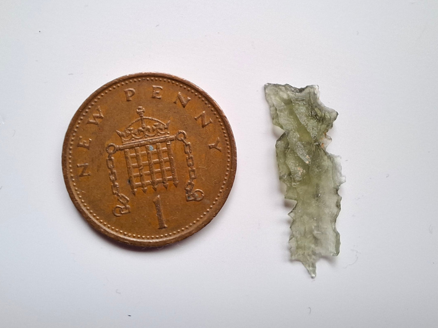 Moldavite Piece, 0.33g, Tektite (Ref: 1488)