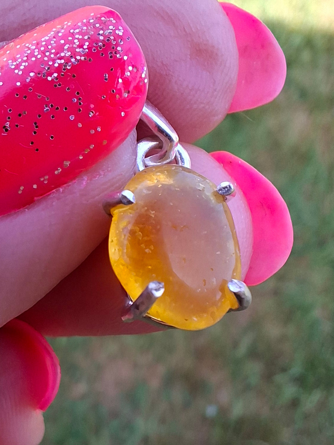 Baltic Amber Pendant, 925 Silver, Fossil (Ref: AP26)