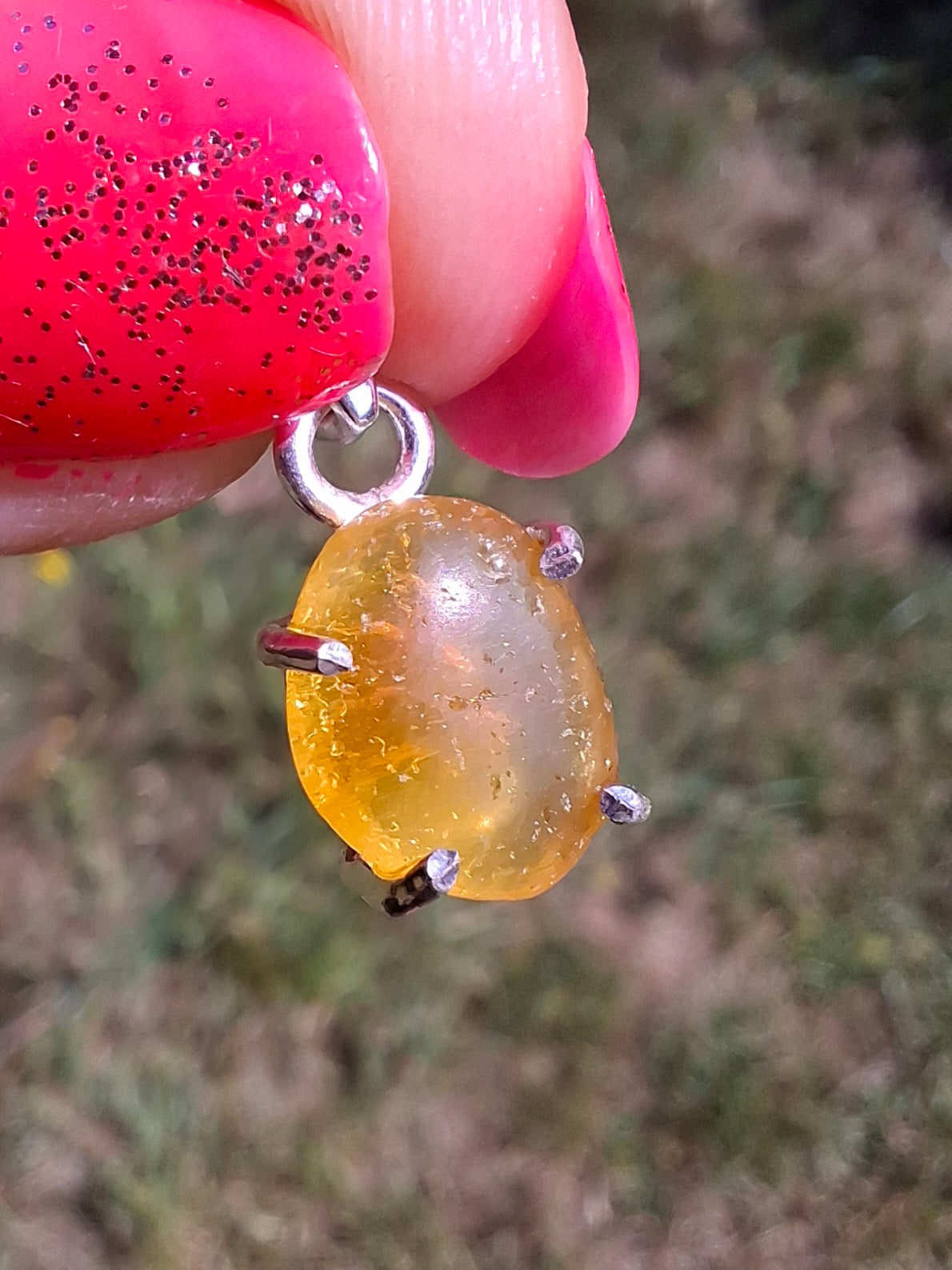 Baltic Amber Pendant, 925 Silver, Fossil (Ref: AP26)