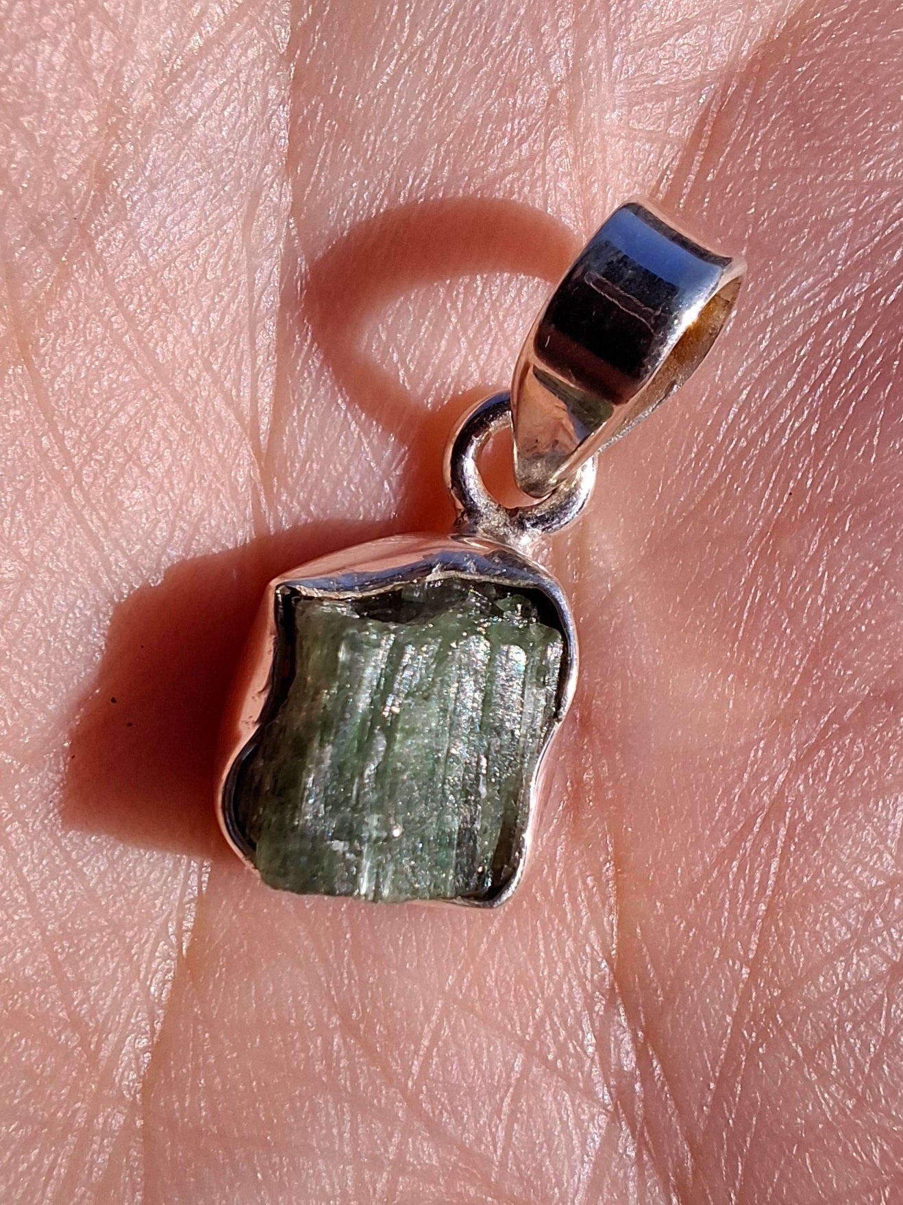 Green Tourmaline Pendant, 925 Silver, Crystal (Ref: GT11)